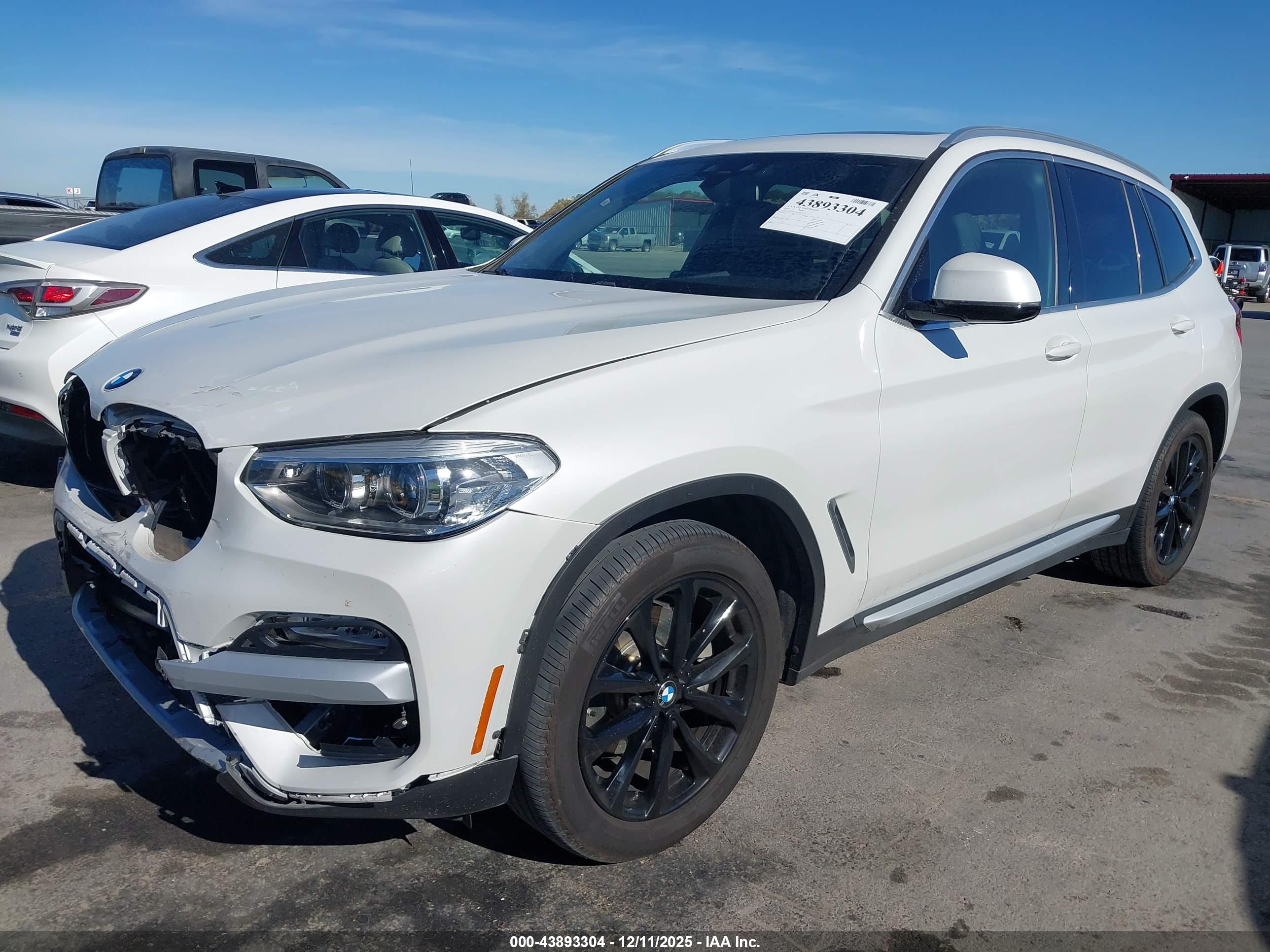BMW X3 image 2