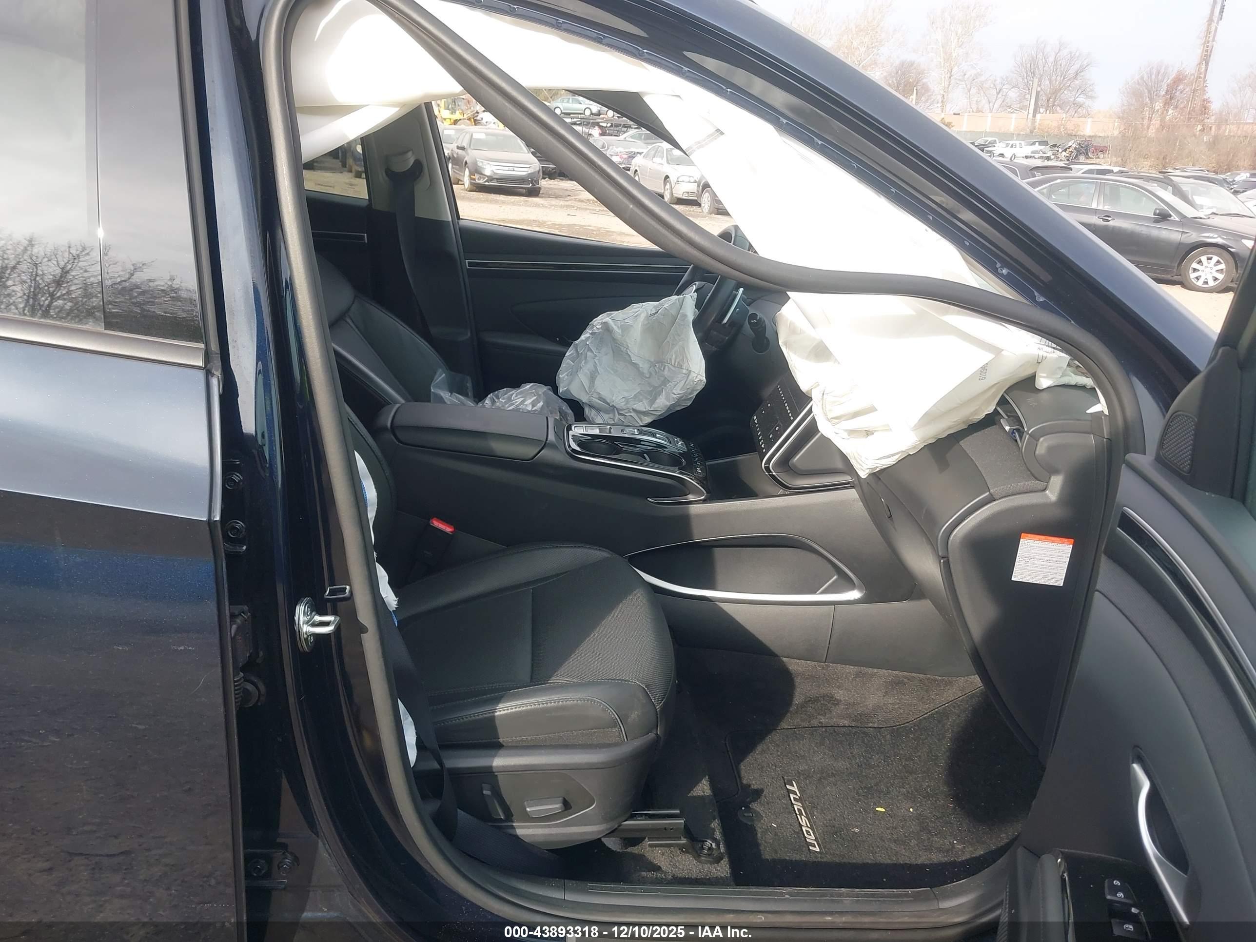 HYUNDAI TUCSON image 5