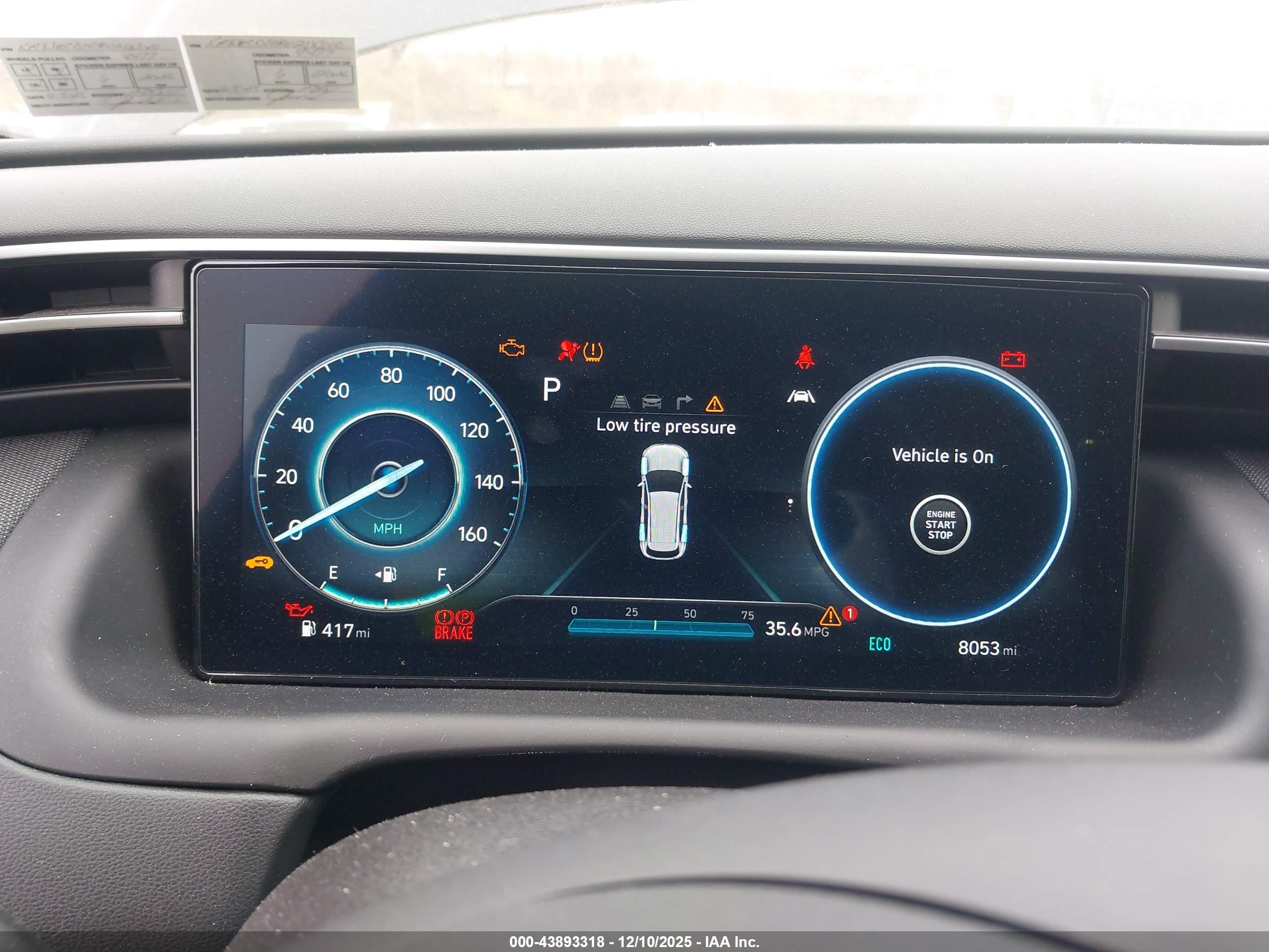 HYUNDAI TUCSON image 7