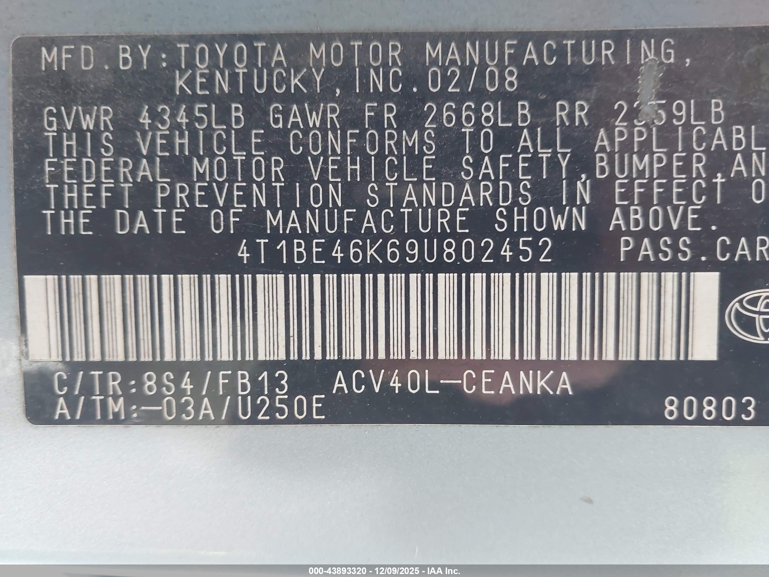 TOYOTA CAMRY image 9