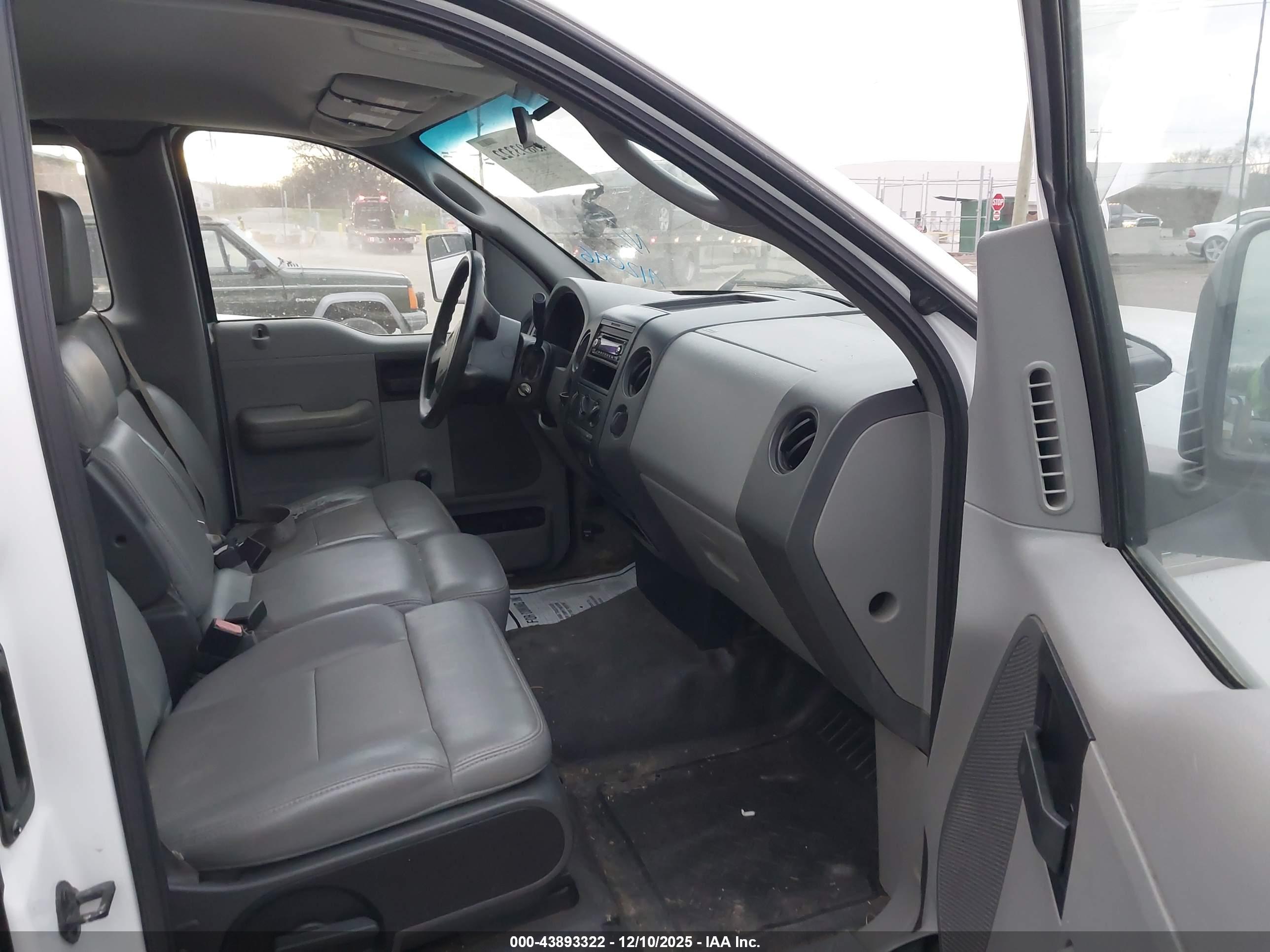 FORD F-150 image 5
