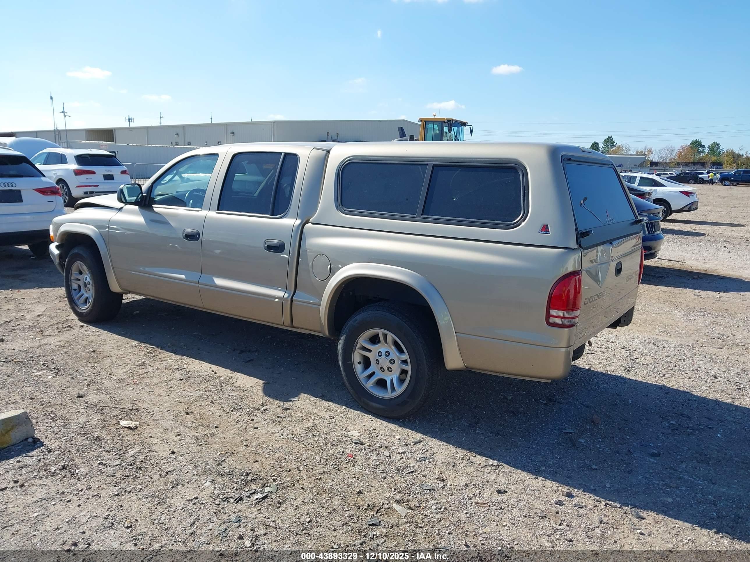 DODGE DAKOTA image 3