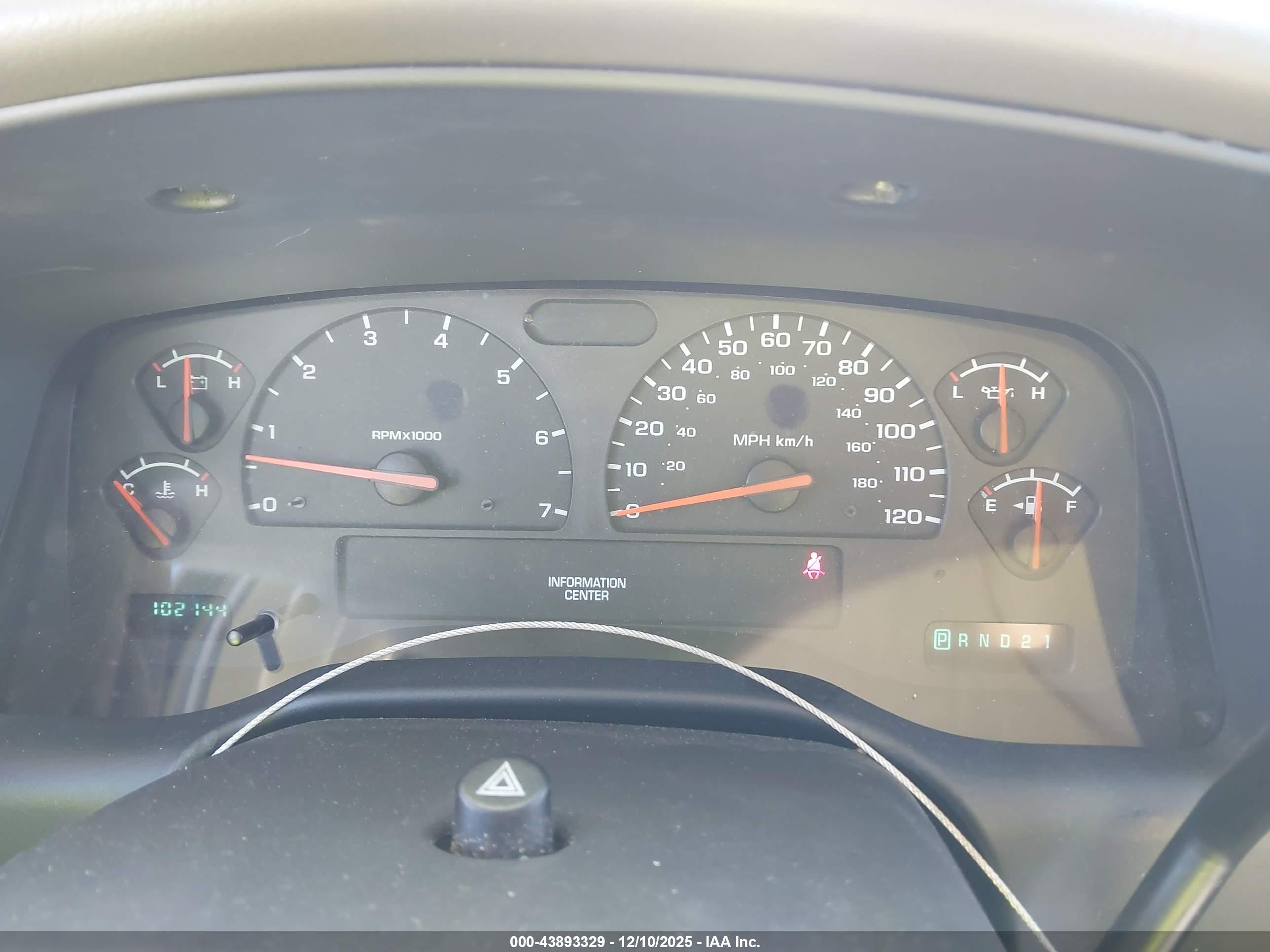 DODGE DAKOTA image 7