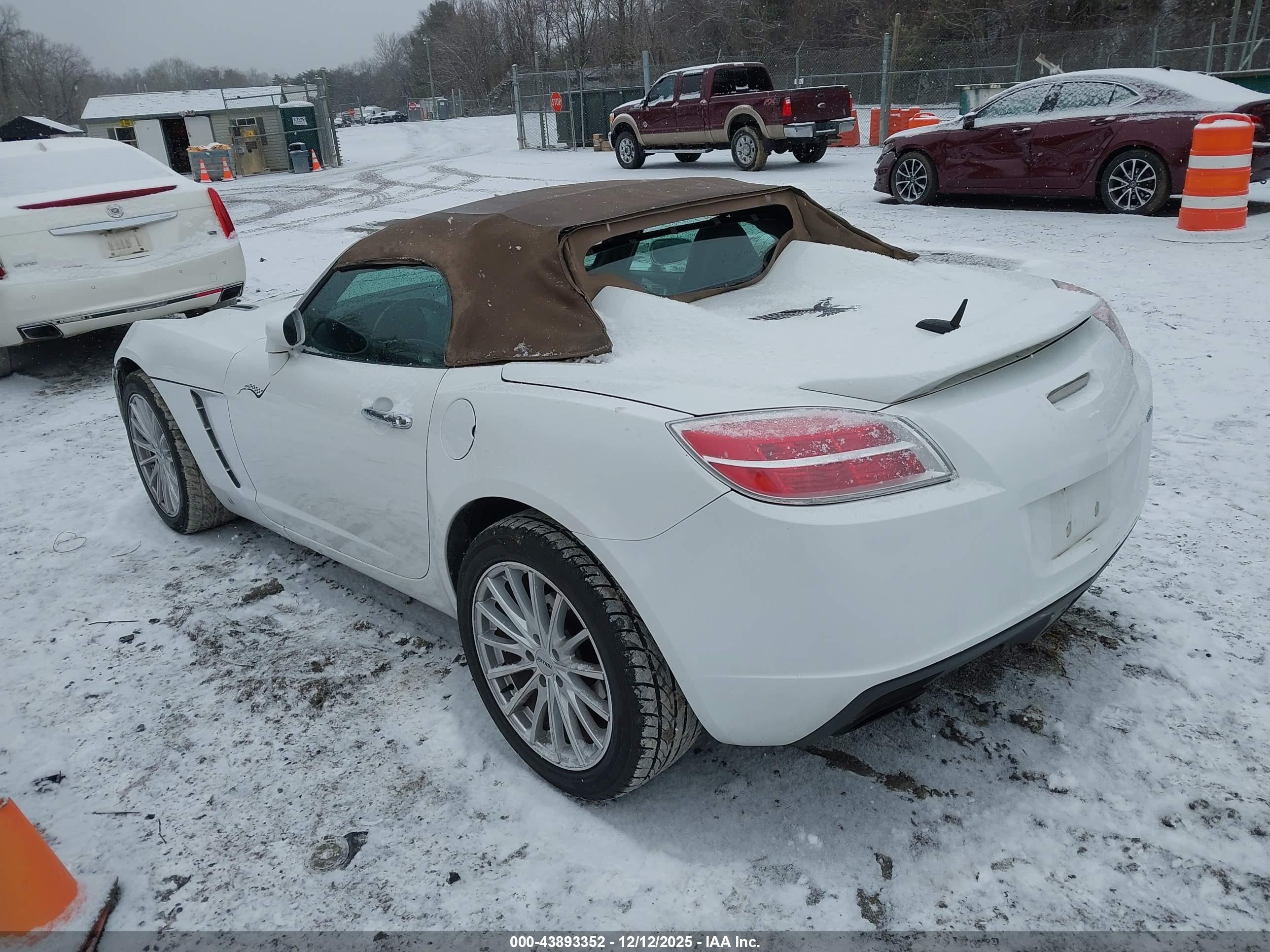 SATURN SKY image 3