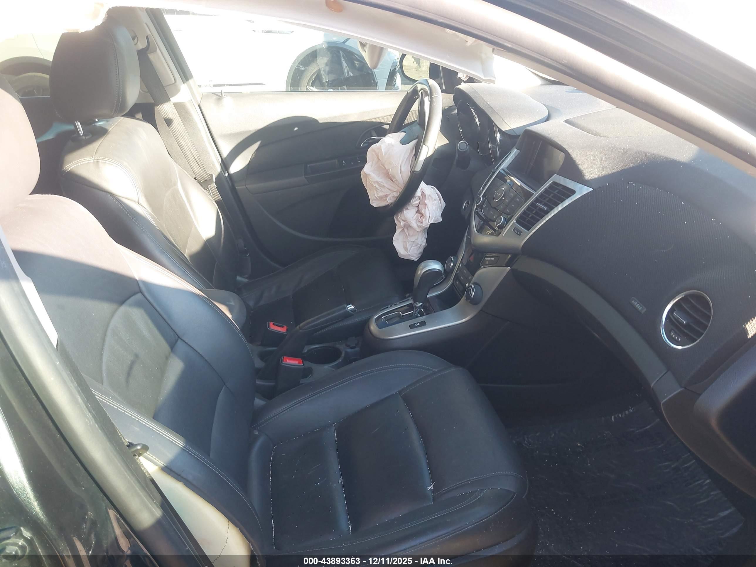 CHEVROLET CRUZE image 5