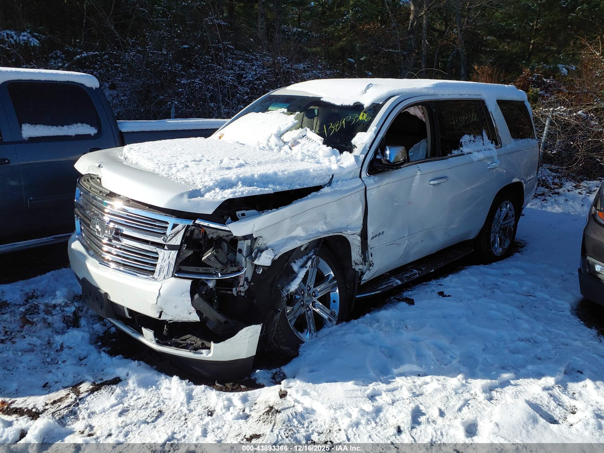 CHEVROLET TAHOE image 2