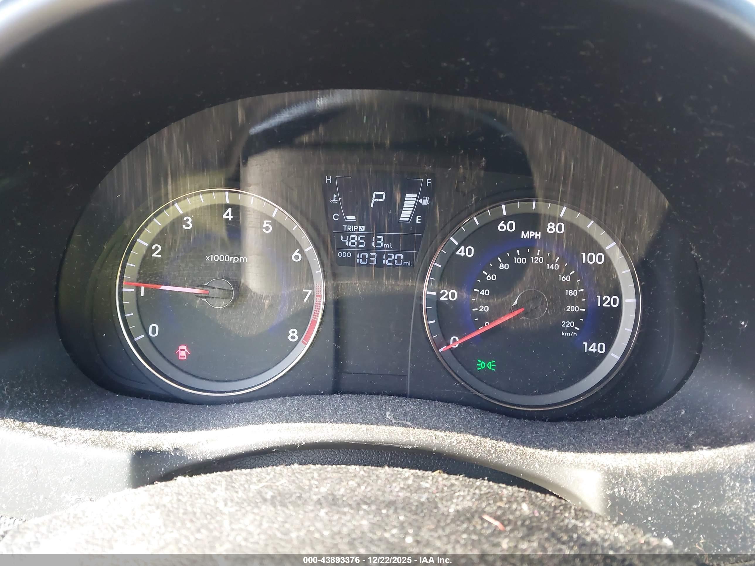 HYUNDAI ACCENT image 7