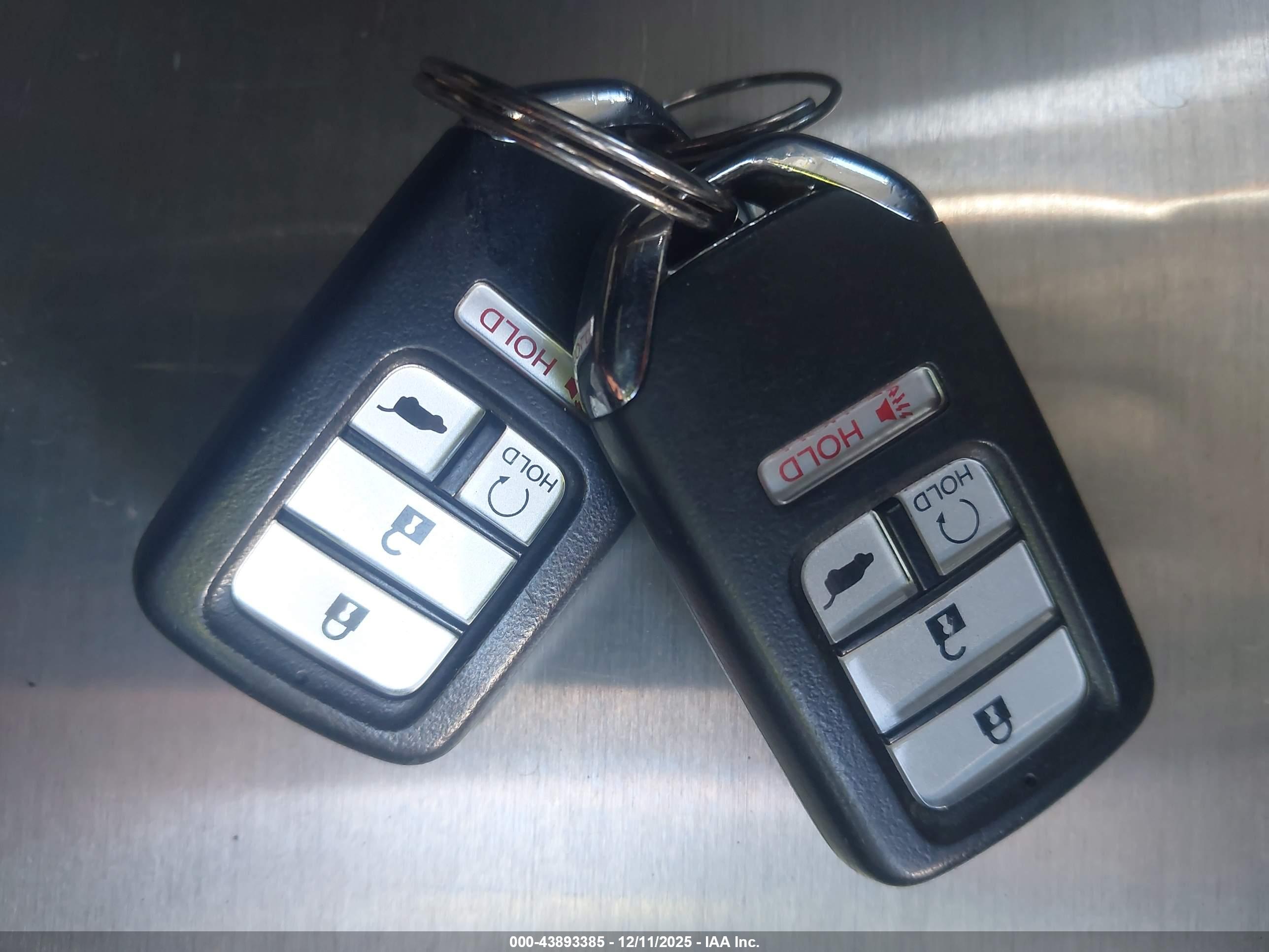 HONDA CR-V image 11
