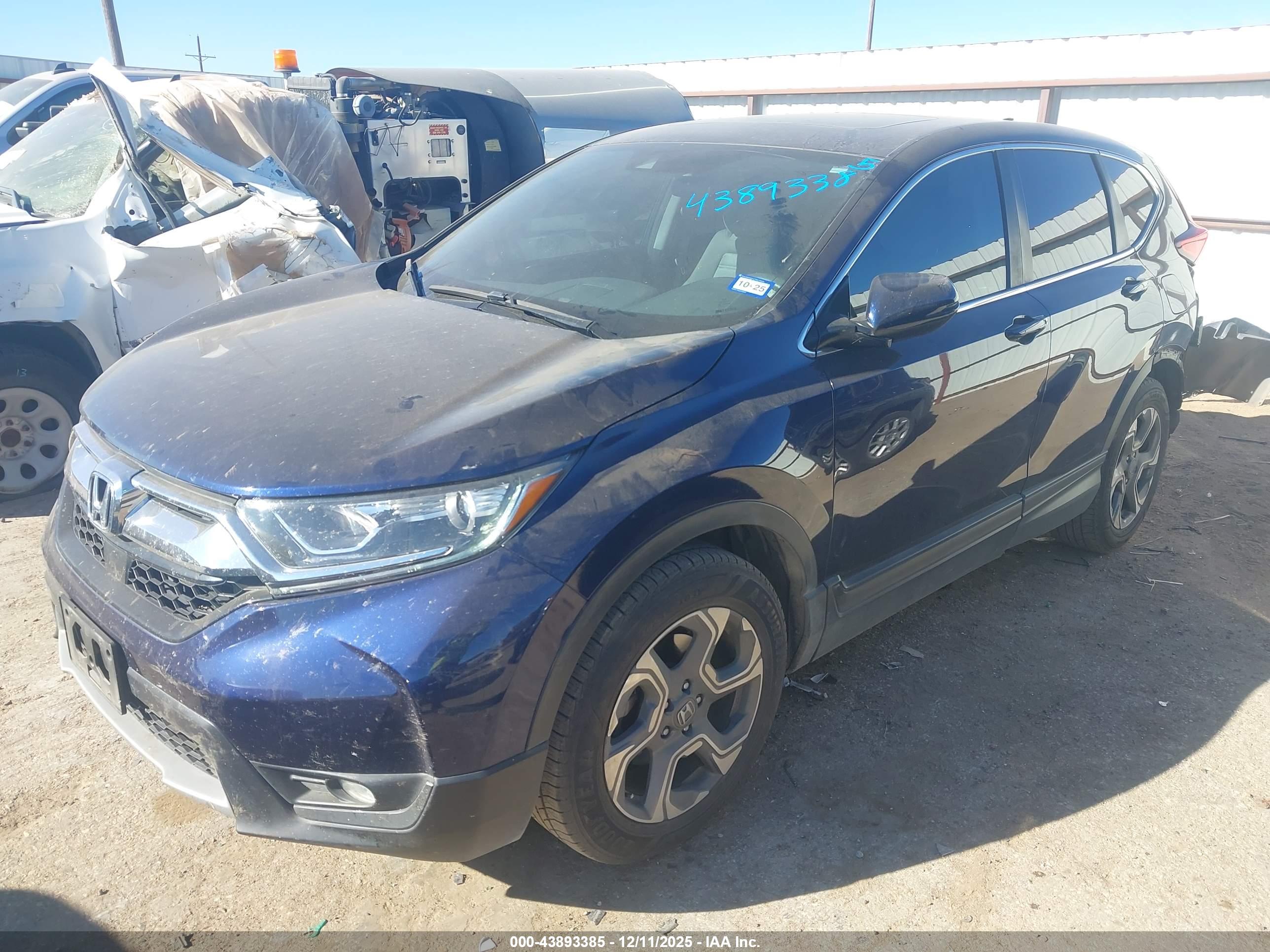 HONDA CR-V image 2