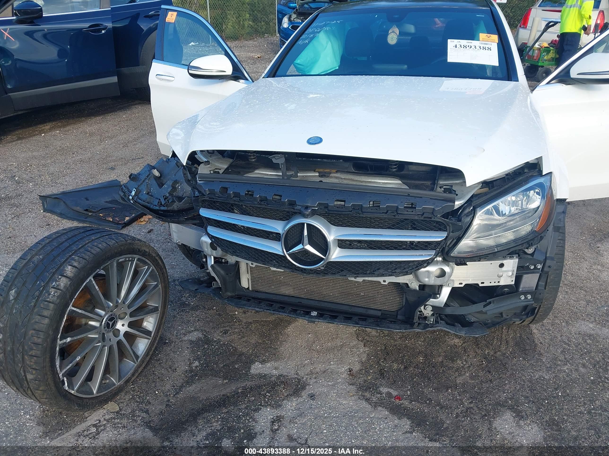 MERCEDES-BENZ C image 6