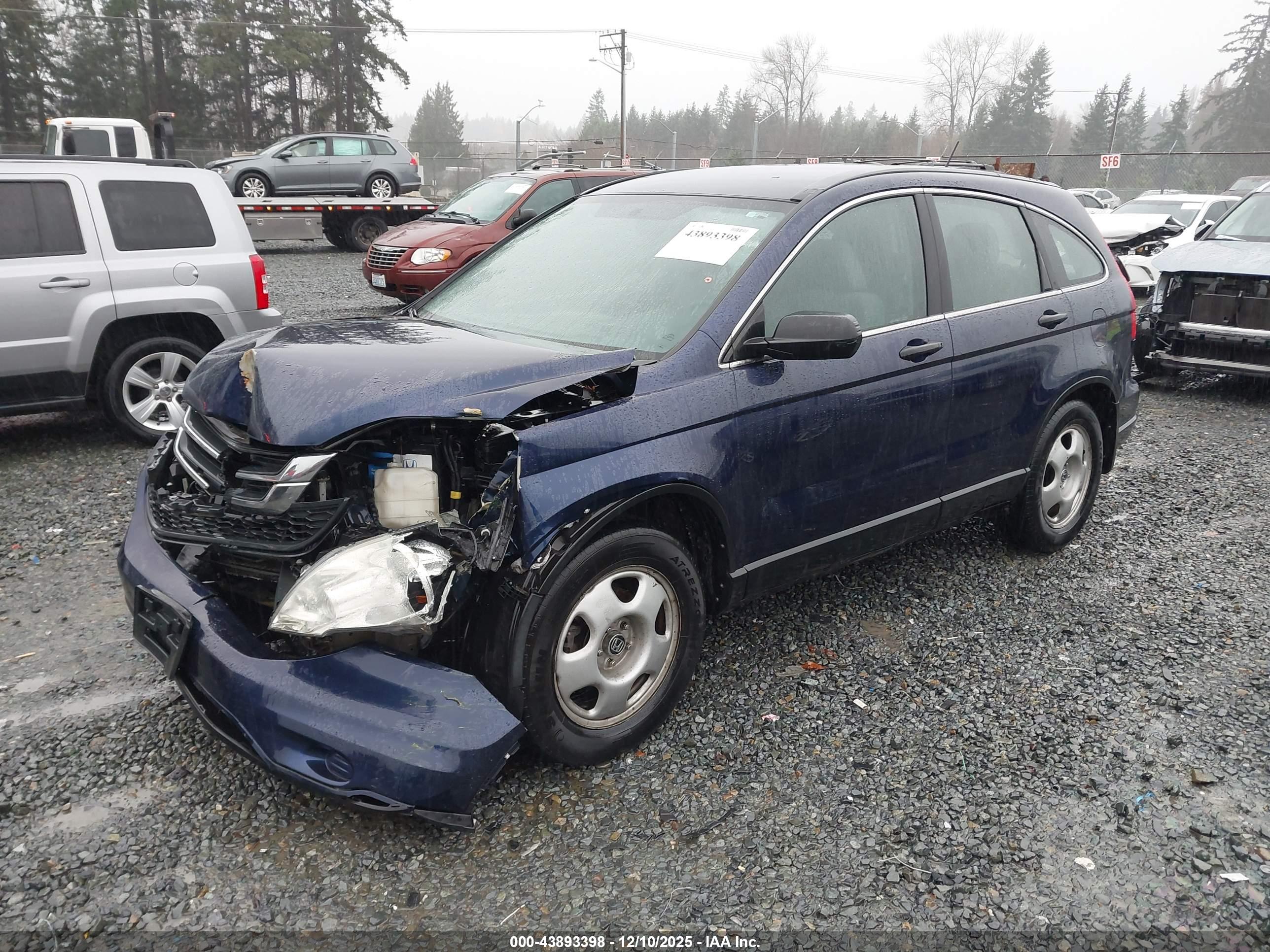 HONDA CR-V image 2