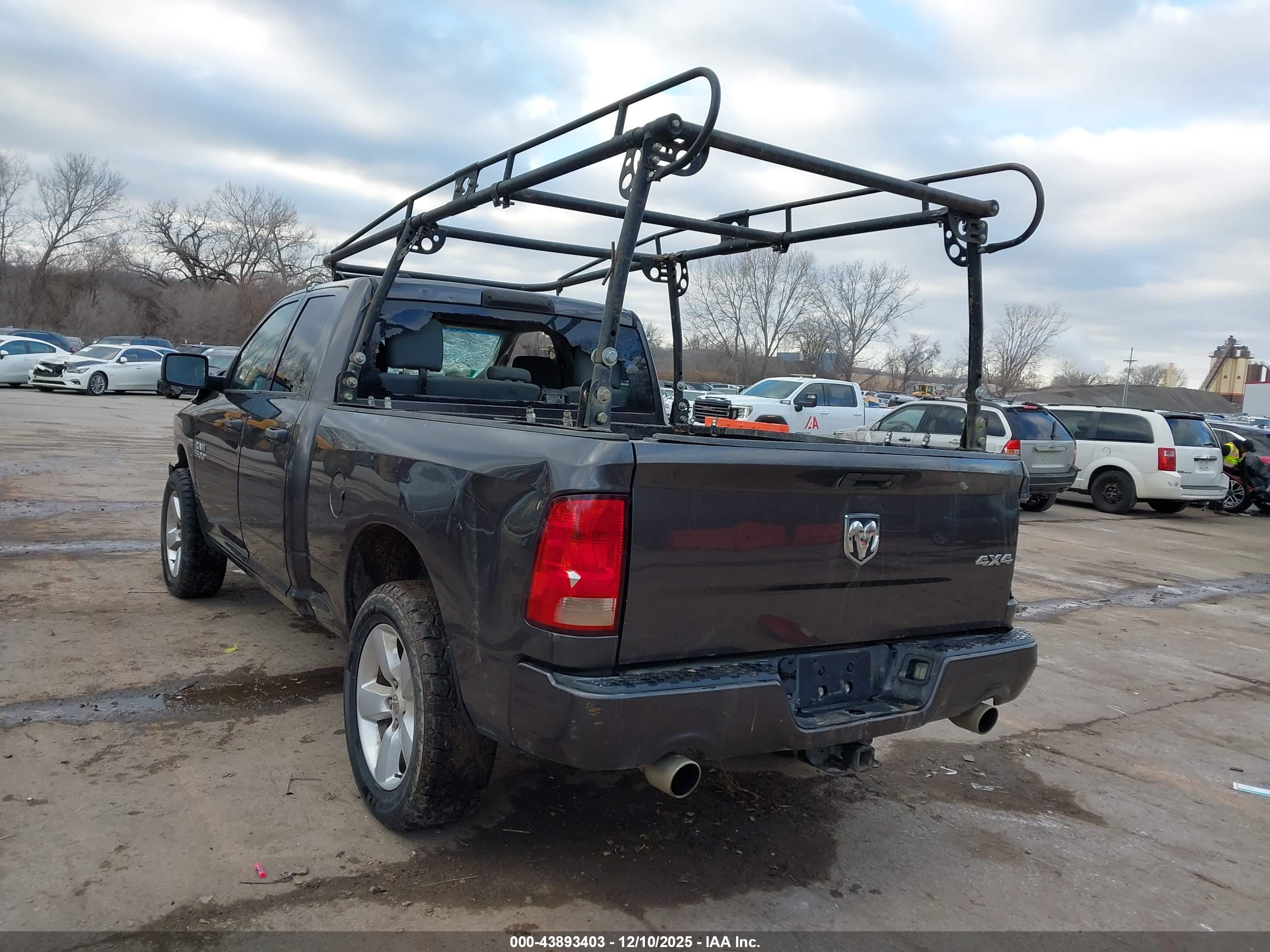 RAM 1500 image 3