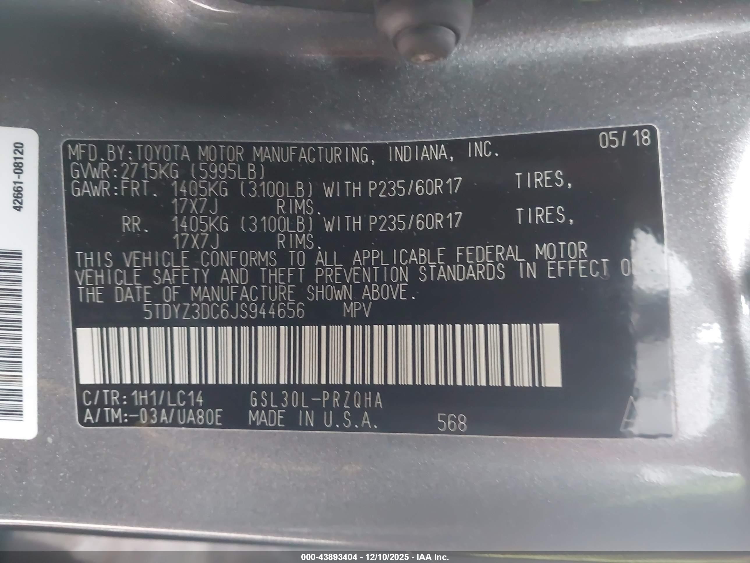 TOYOTA SIENNA image 9