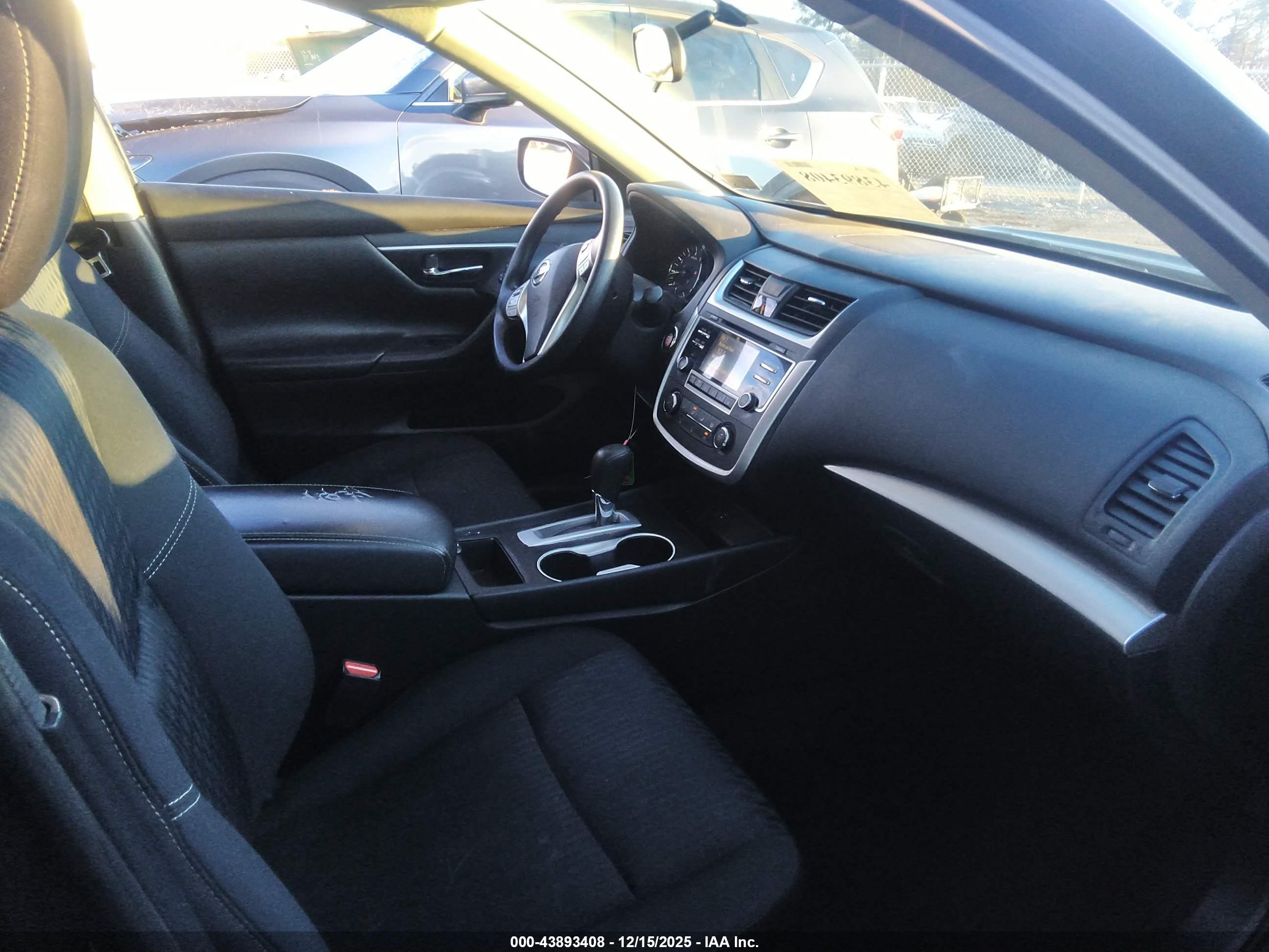 NISSAN ALTIMA image 5