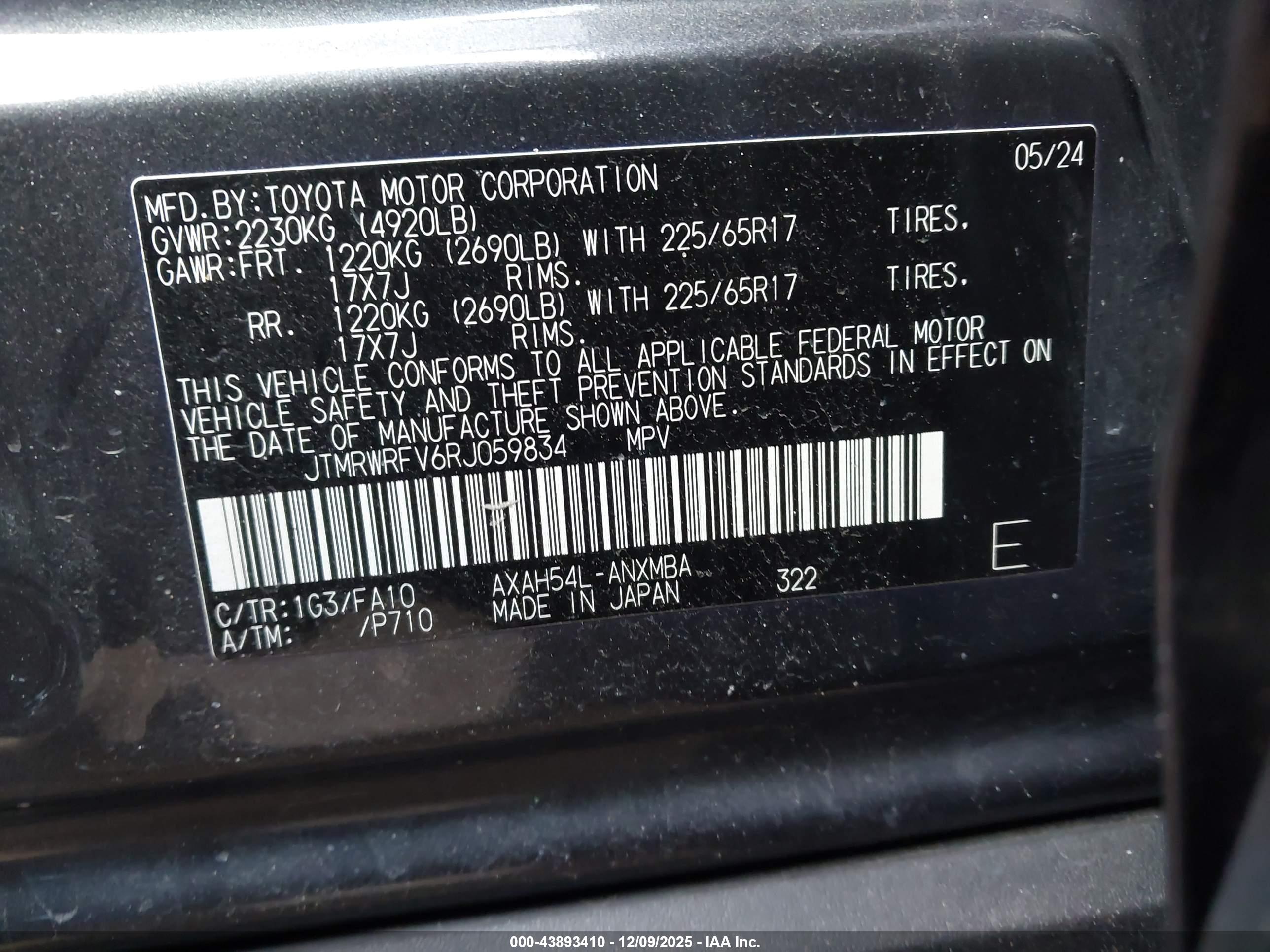 TOYOTA RAV4 image 9