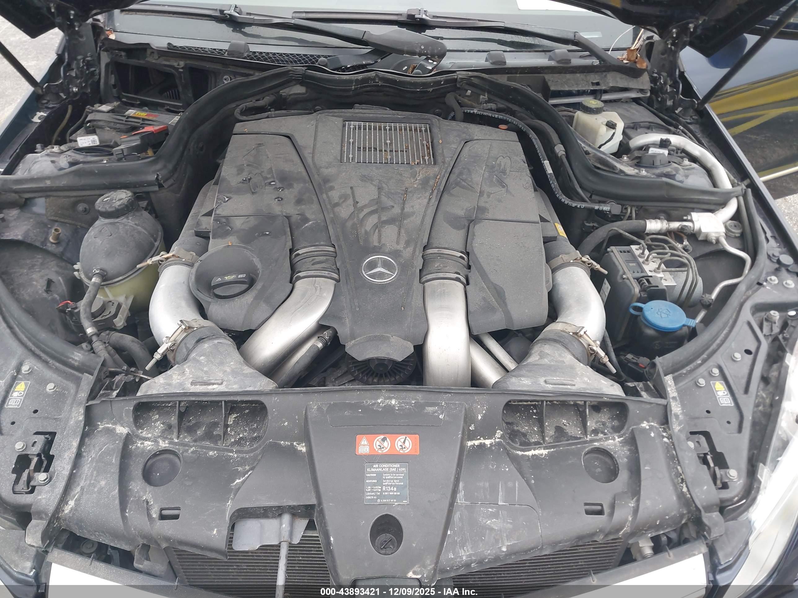 MERCEDES-BENZ E image 10