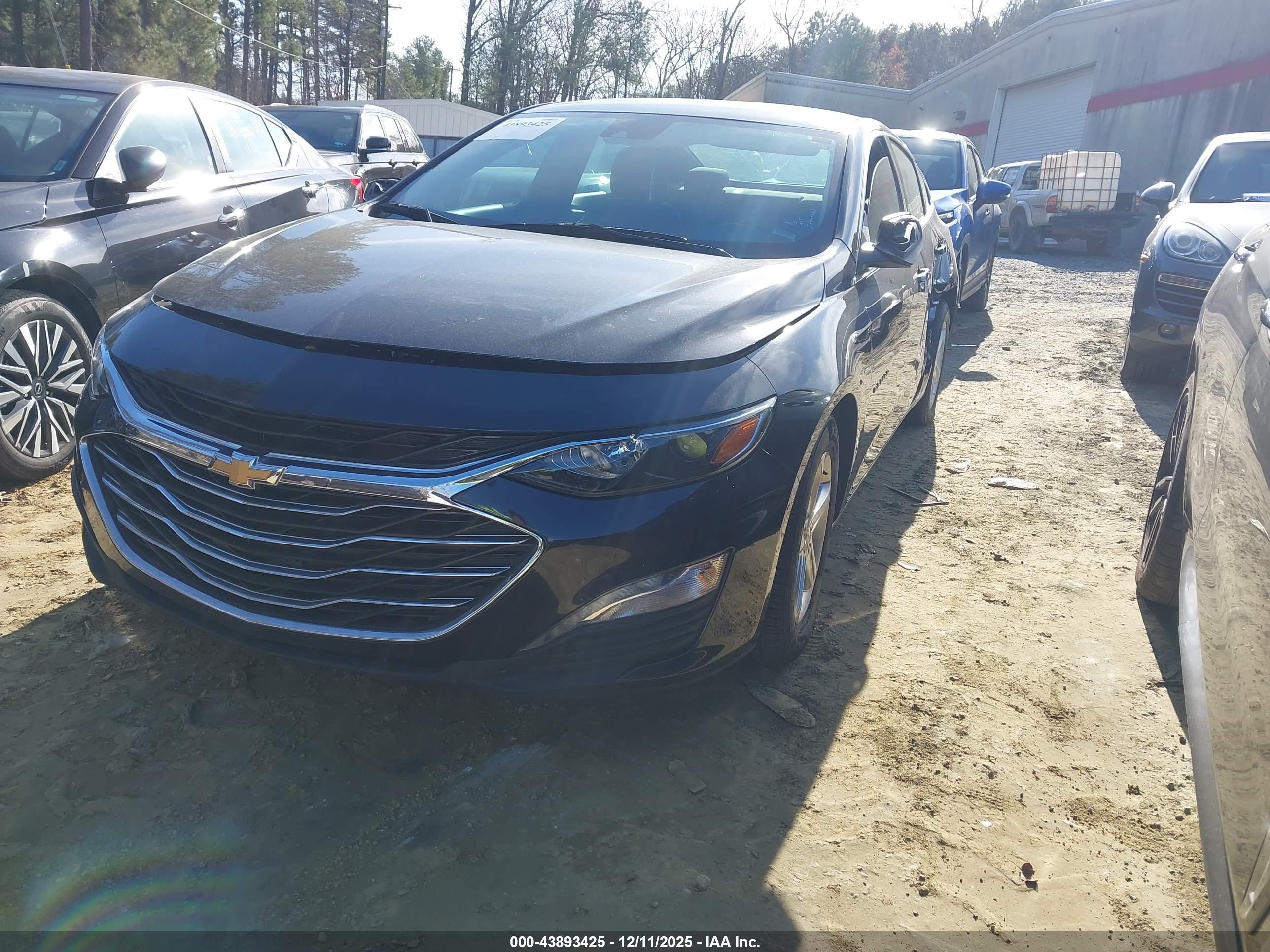 CHEVROLET MALIBU image 2