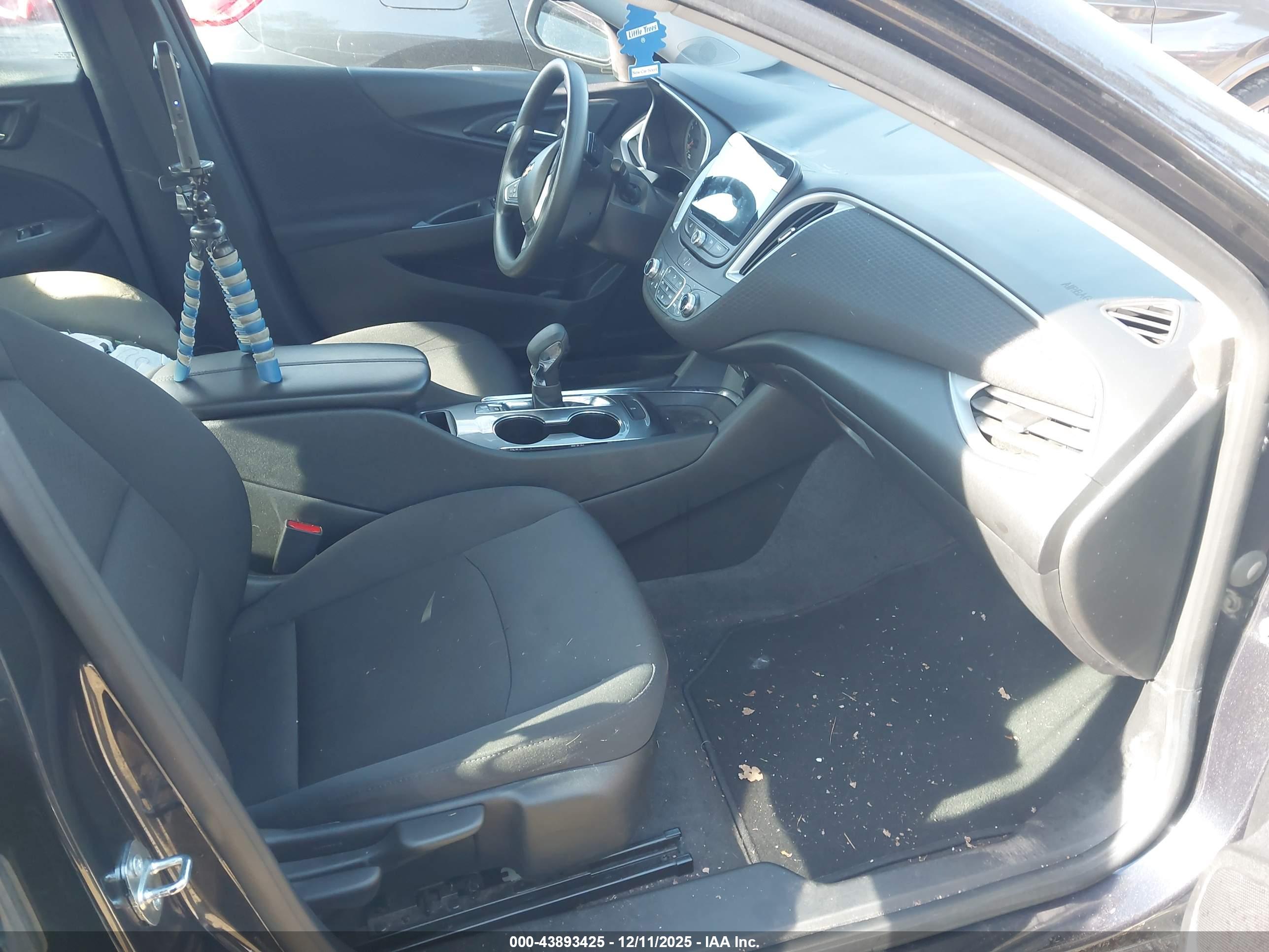 CHEVROLET MALIBU image 5