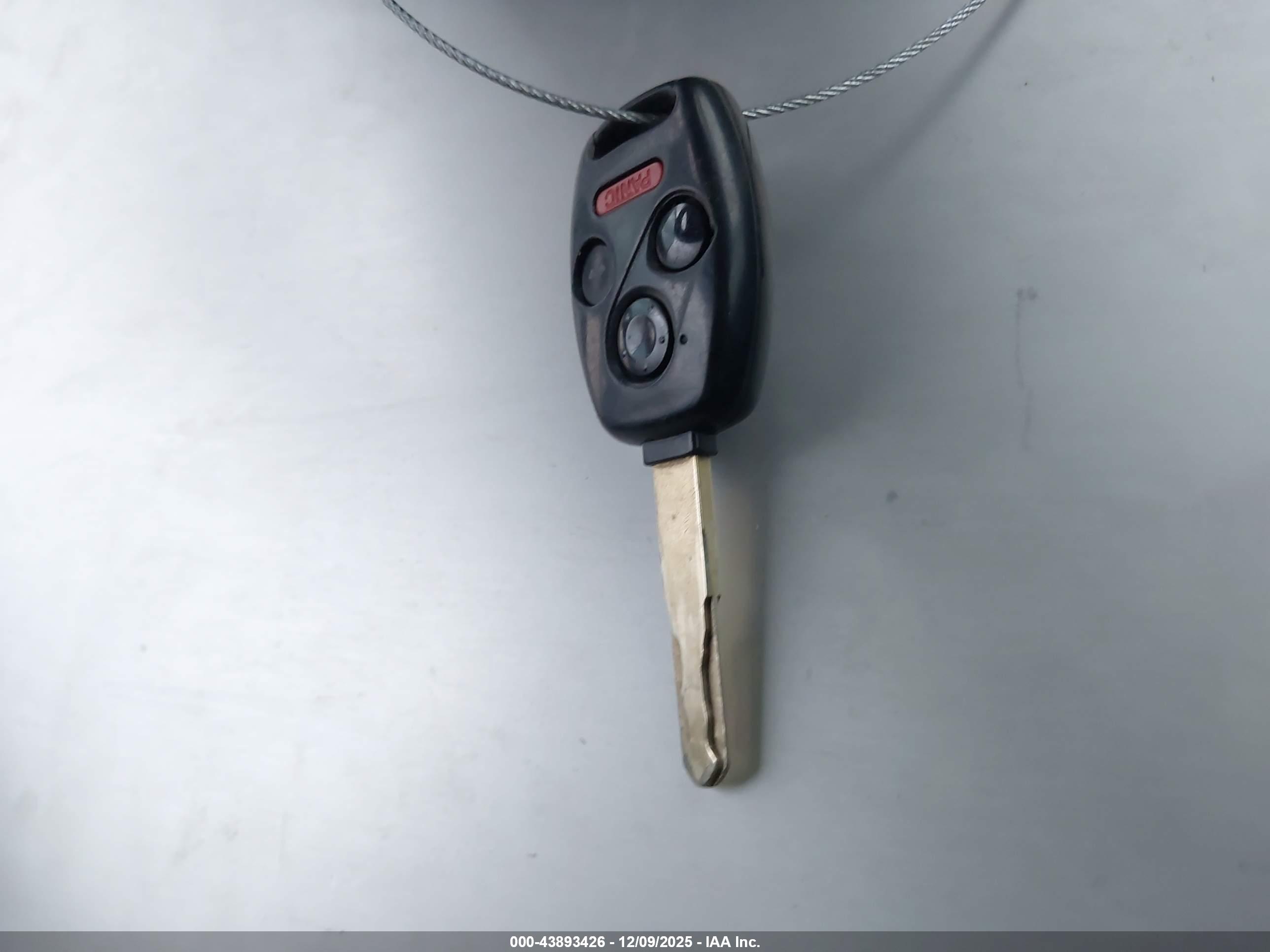 HONDA CIVIC image 11