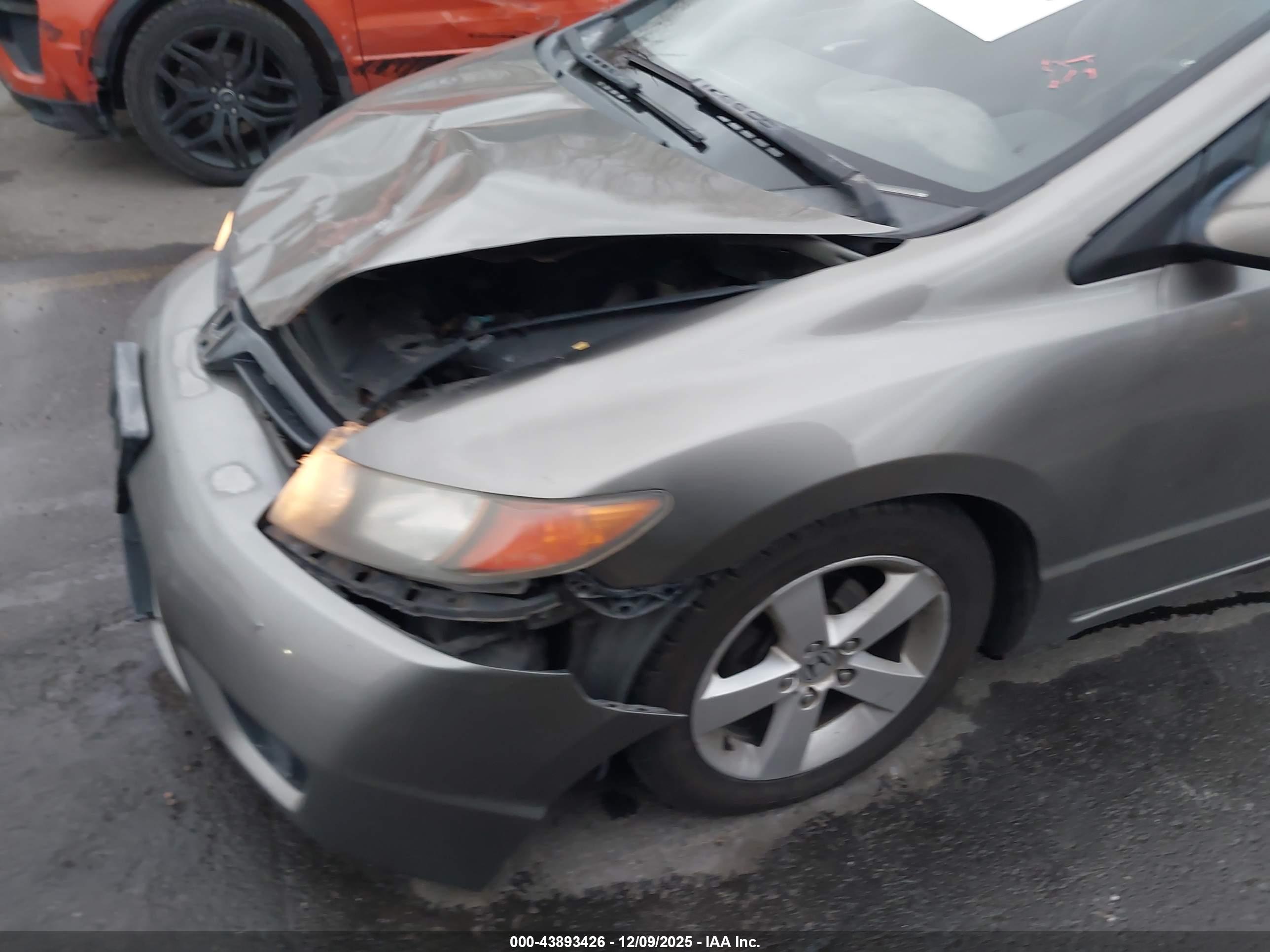 HONDA CIVIC image 6