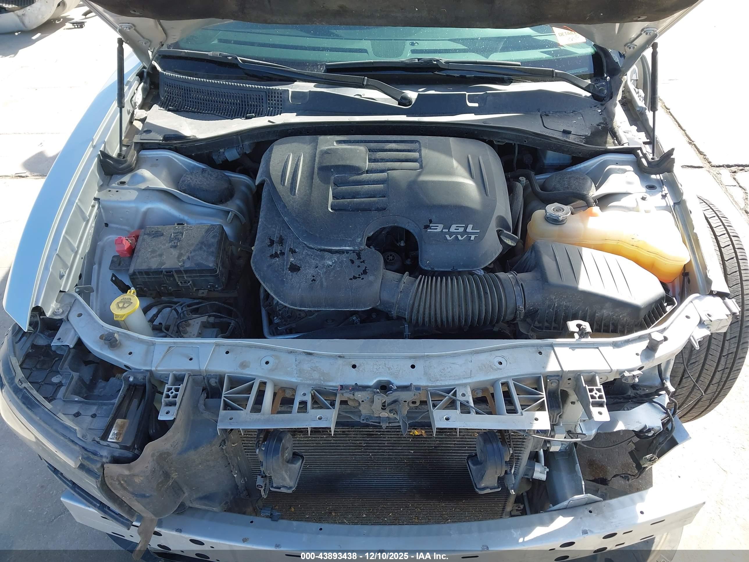 DODGE CHARGER image 10