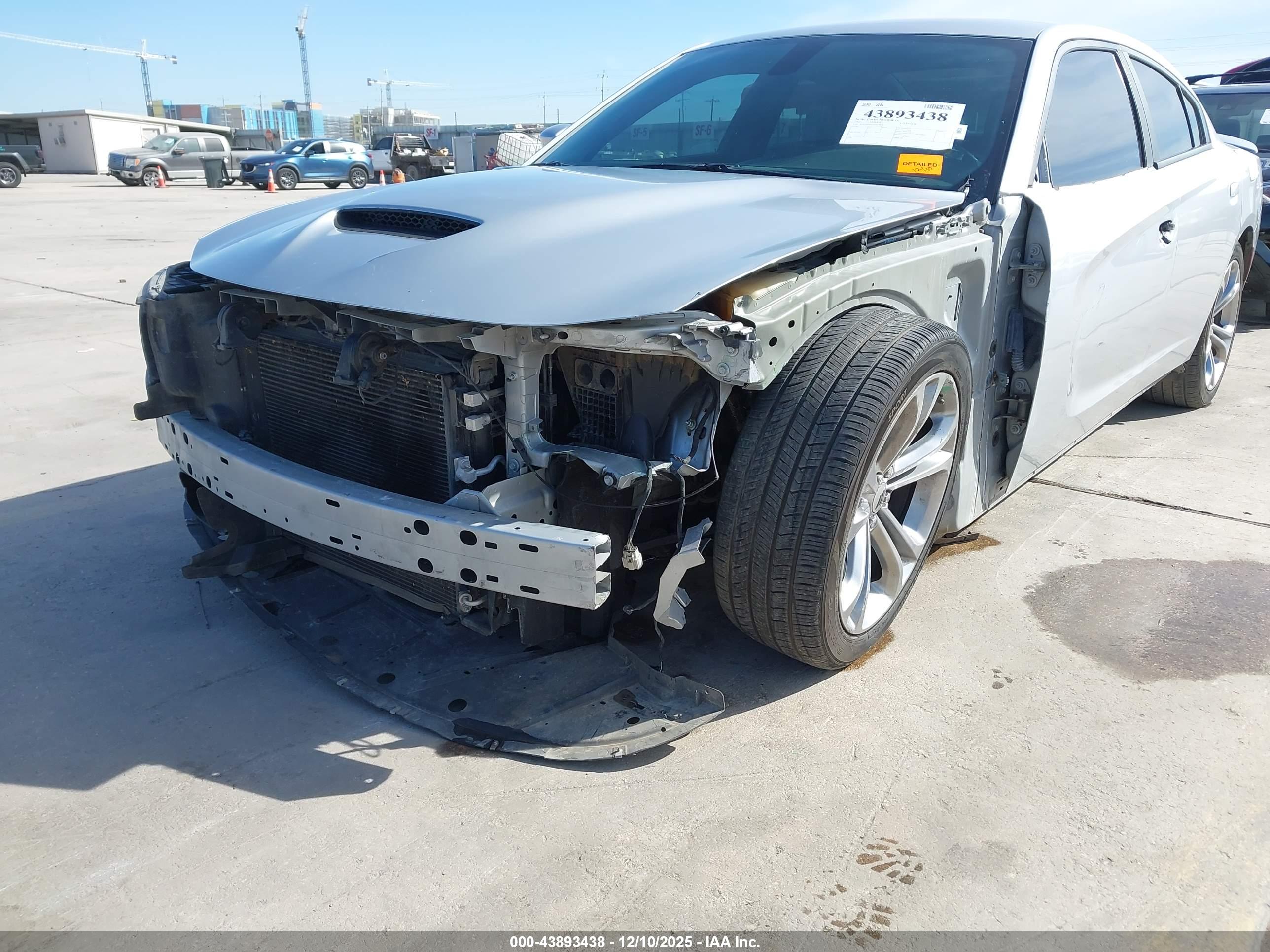 DODGE CHARGER image 6