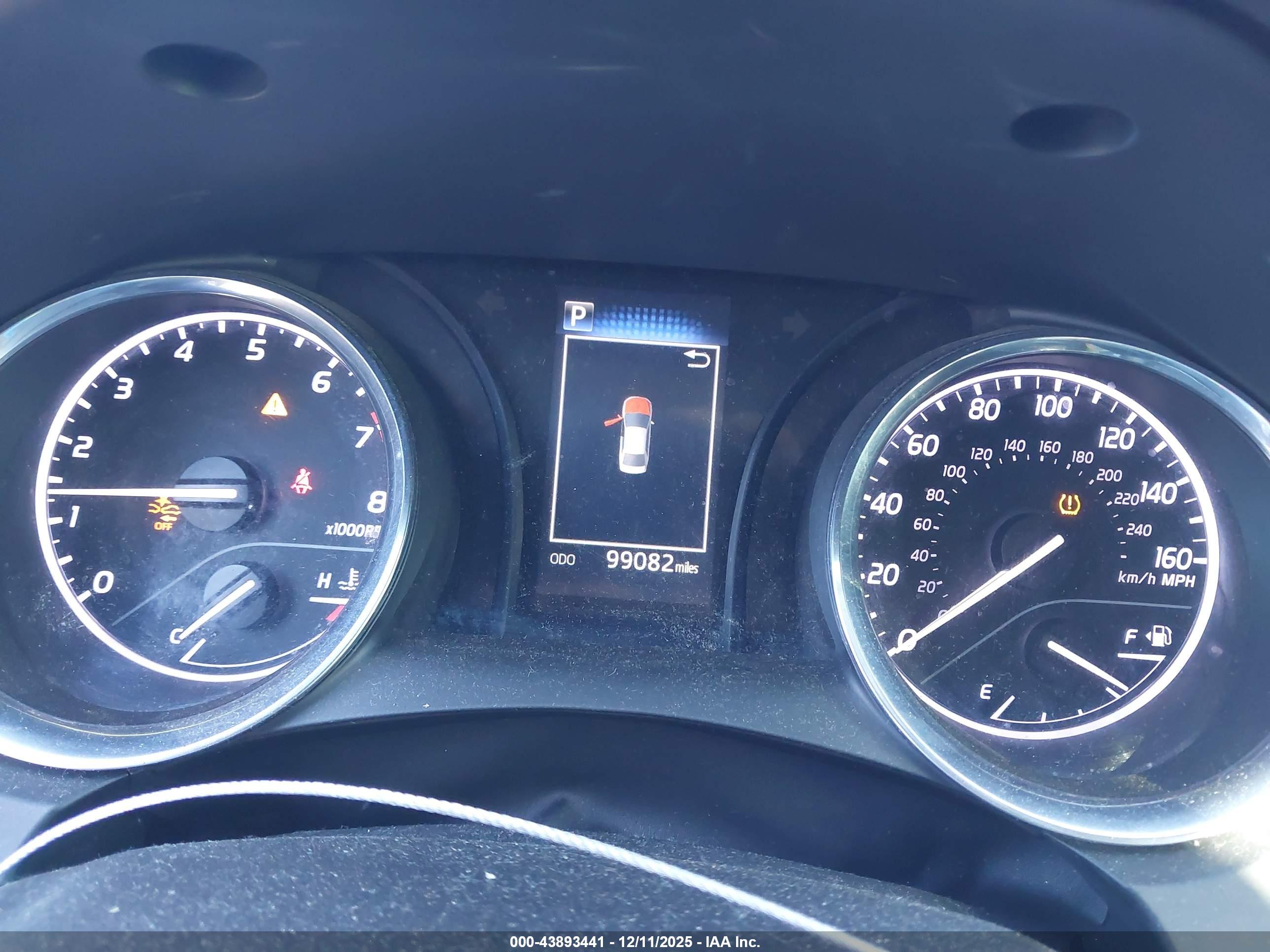 TOYOTA CAMRY image 7