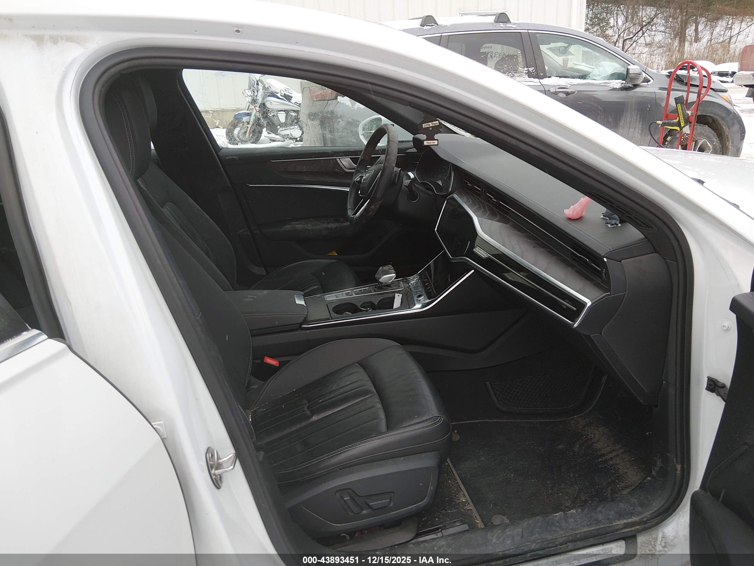 AUDI A6 image 5
