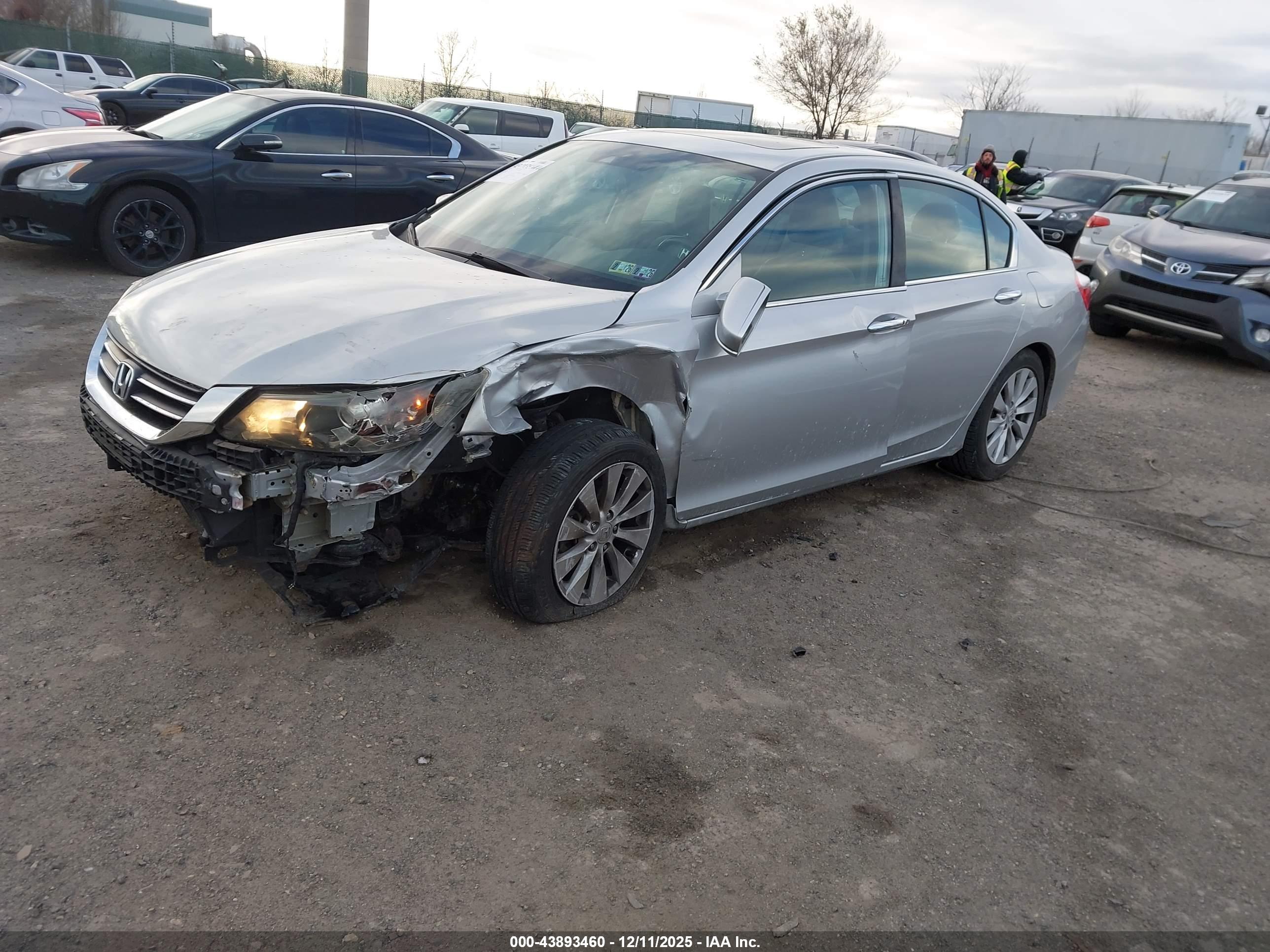 HONDA ACCORD image 2