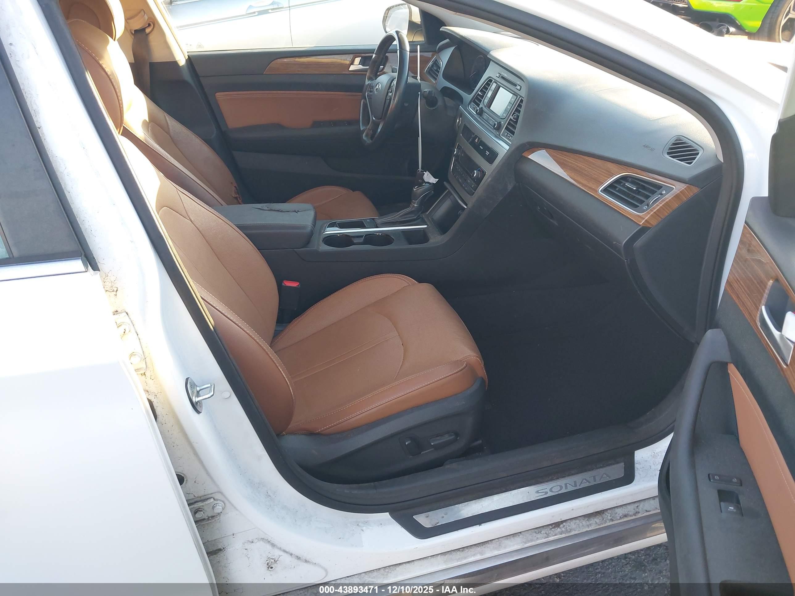 HYUNDAI SONATA image 5