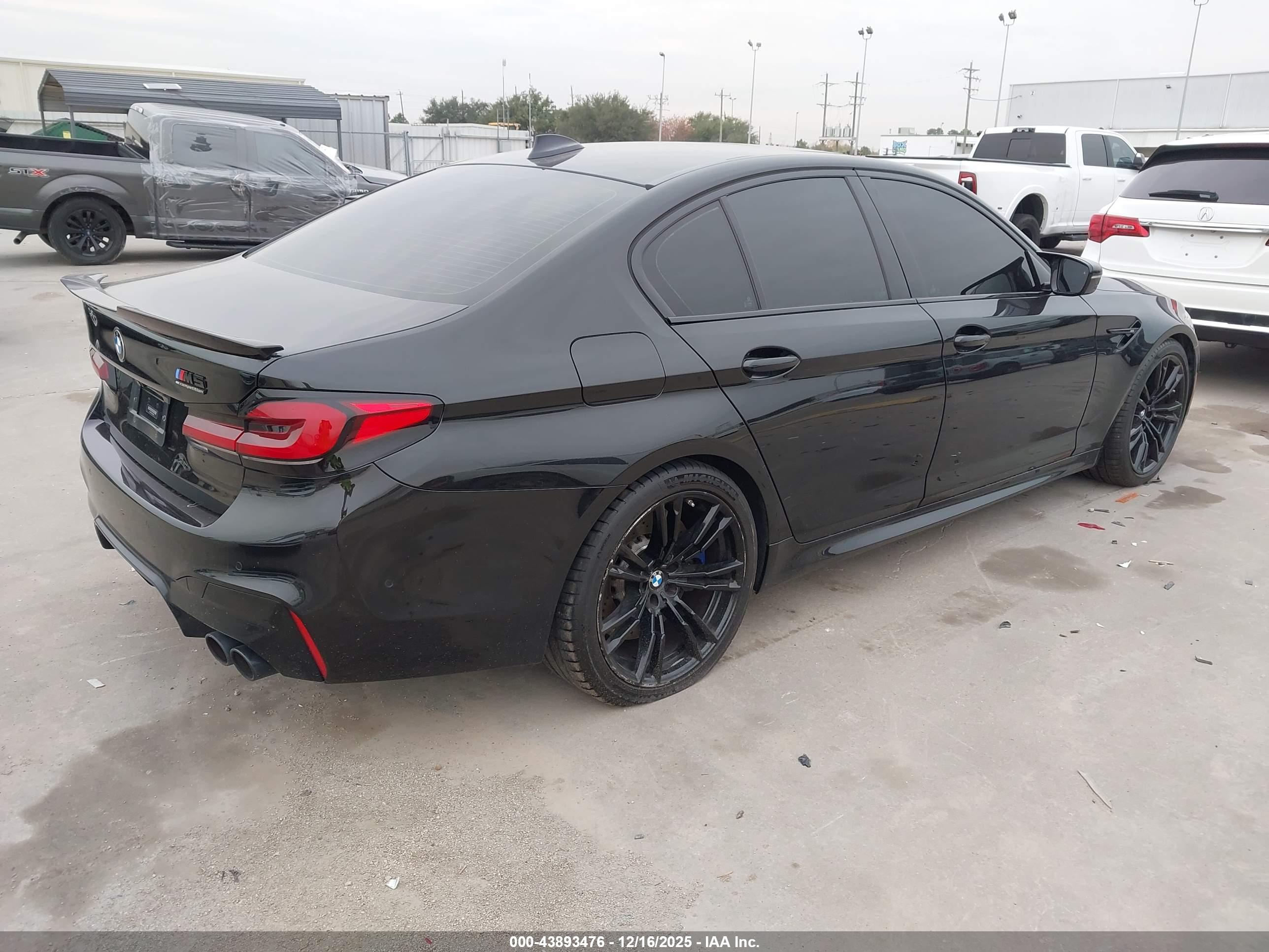 BMW M5 image 4