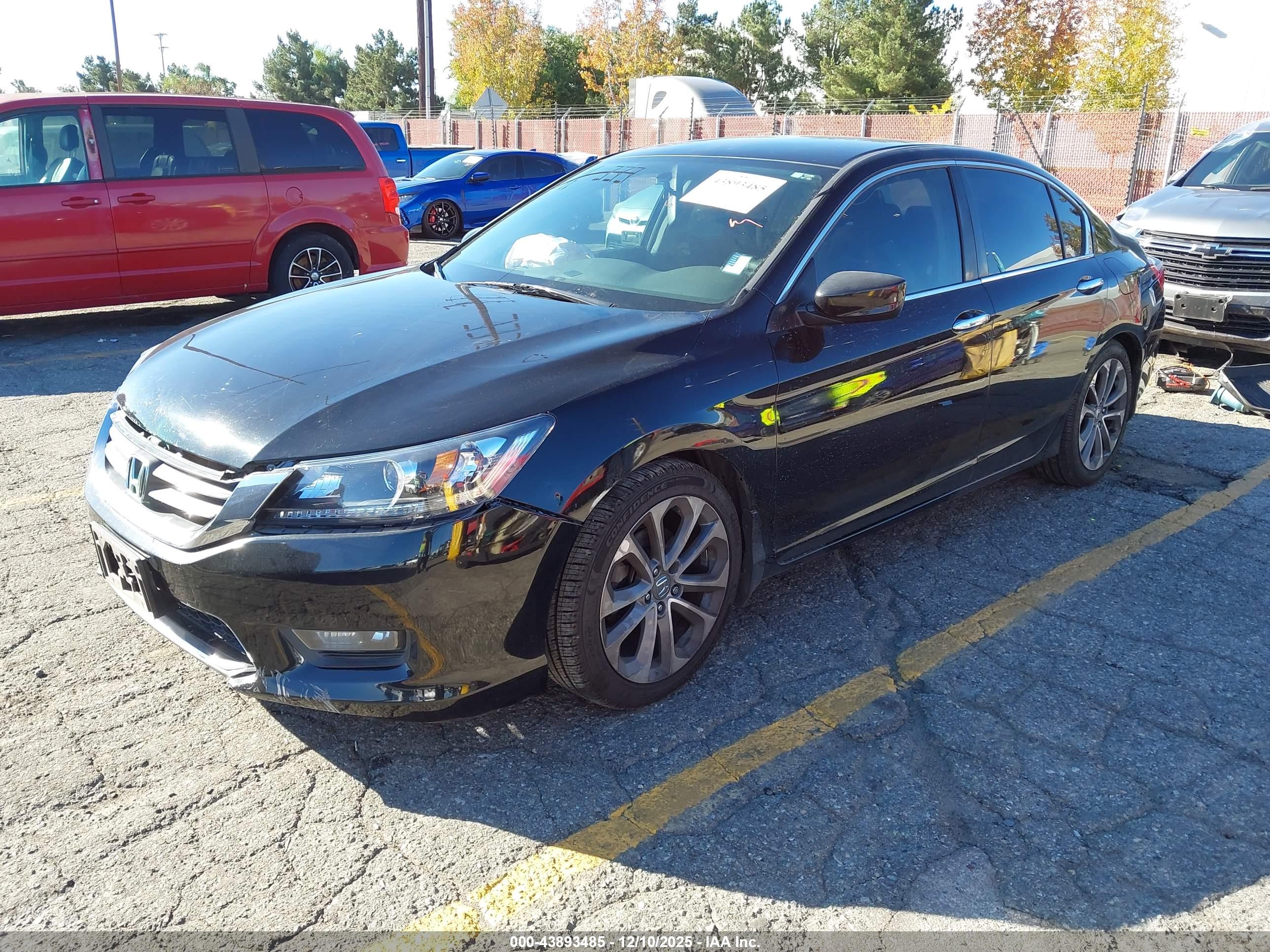 HONDA ACCORD image 2