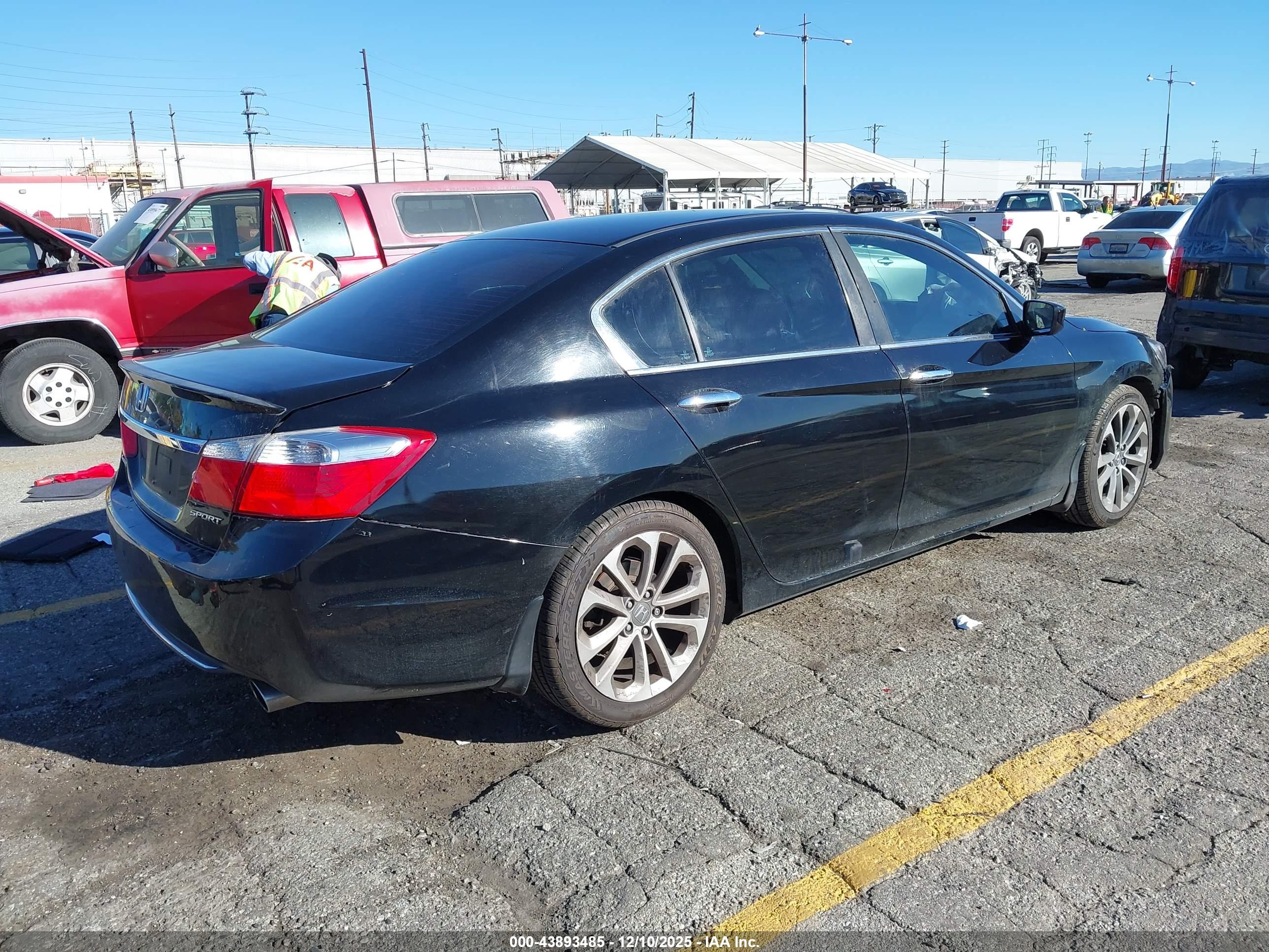 HONDA ACCORD image 4