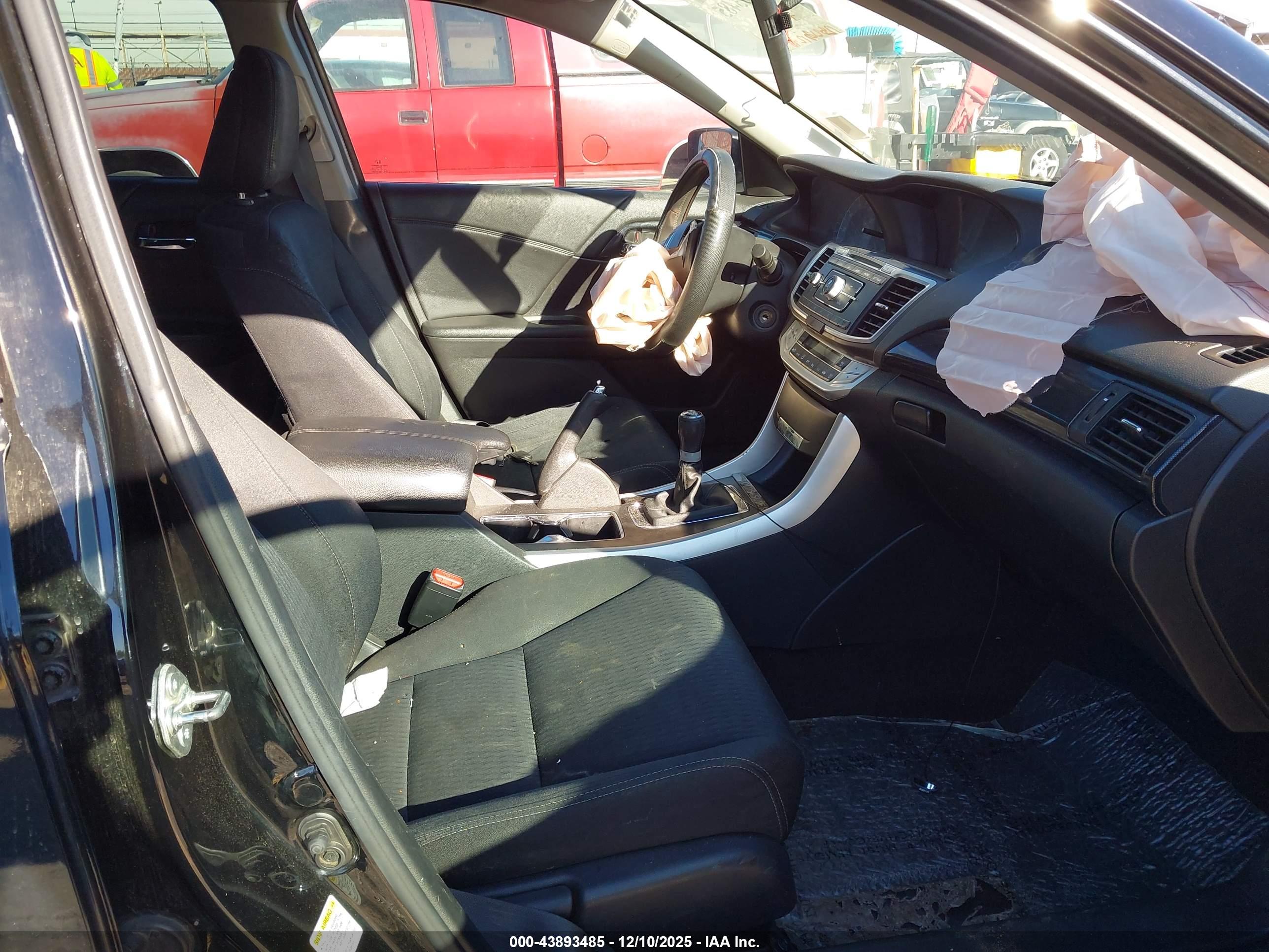 HONDA ACCORD image 5