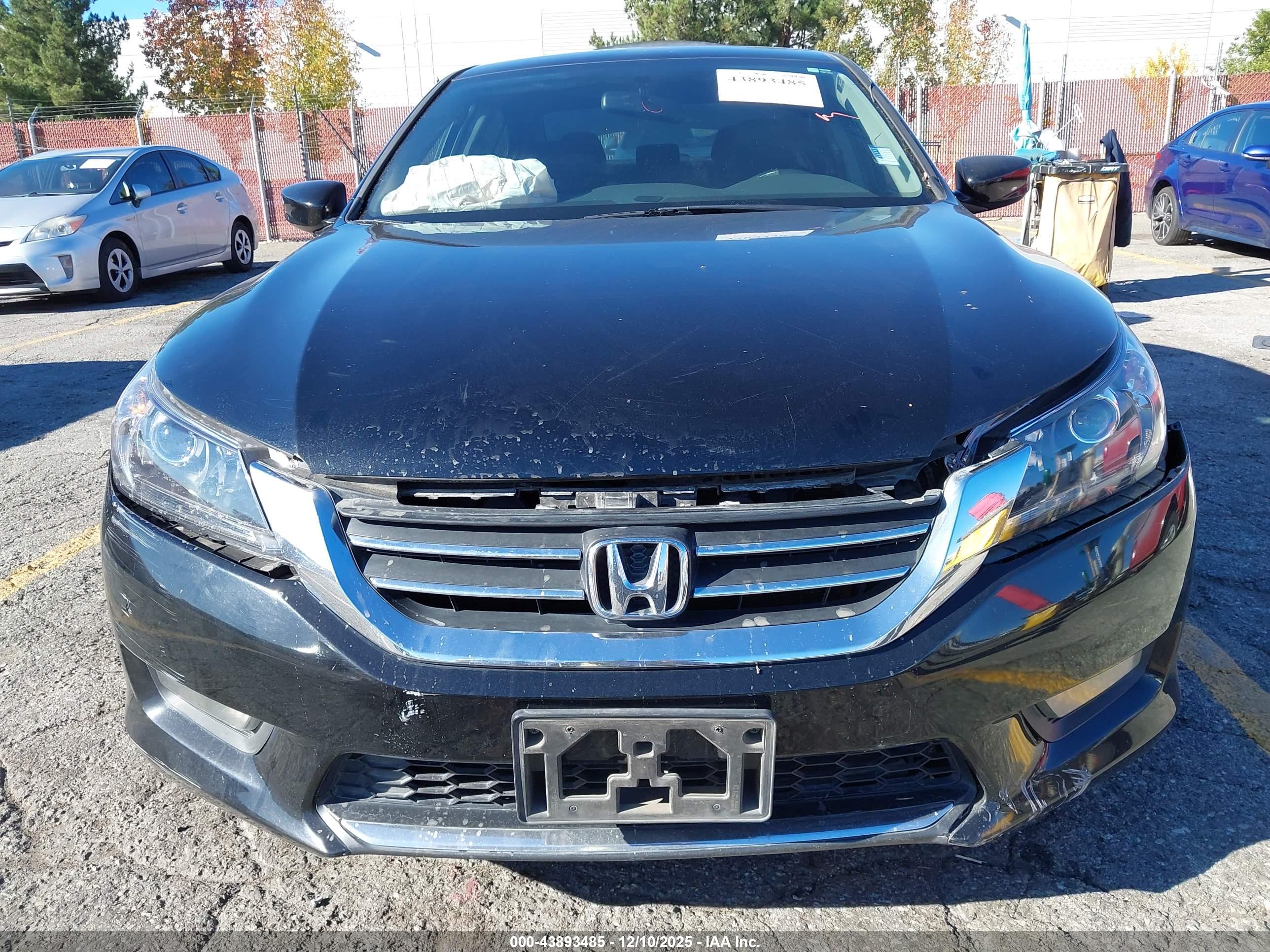 HONDA ACCORD image 6