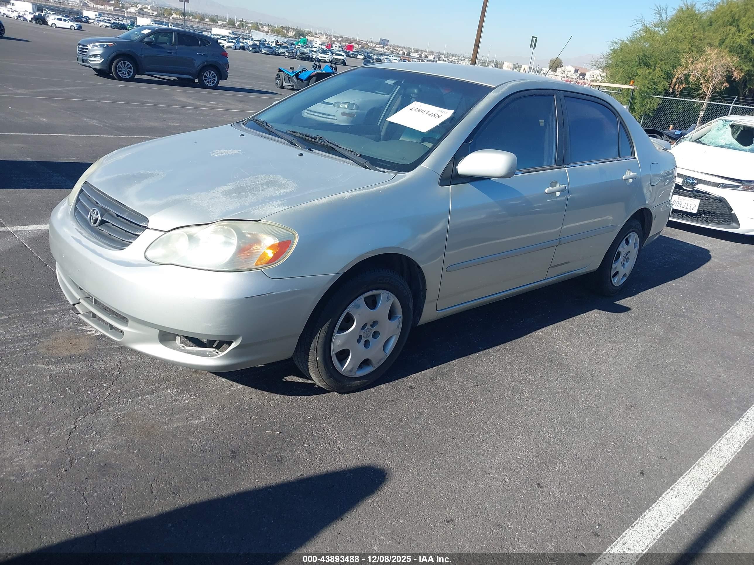 TOYOTA COROLLA image 2