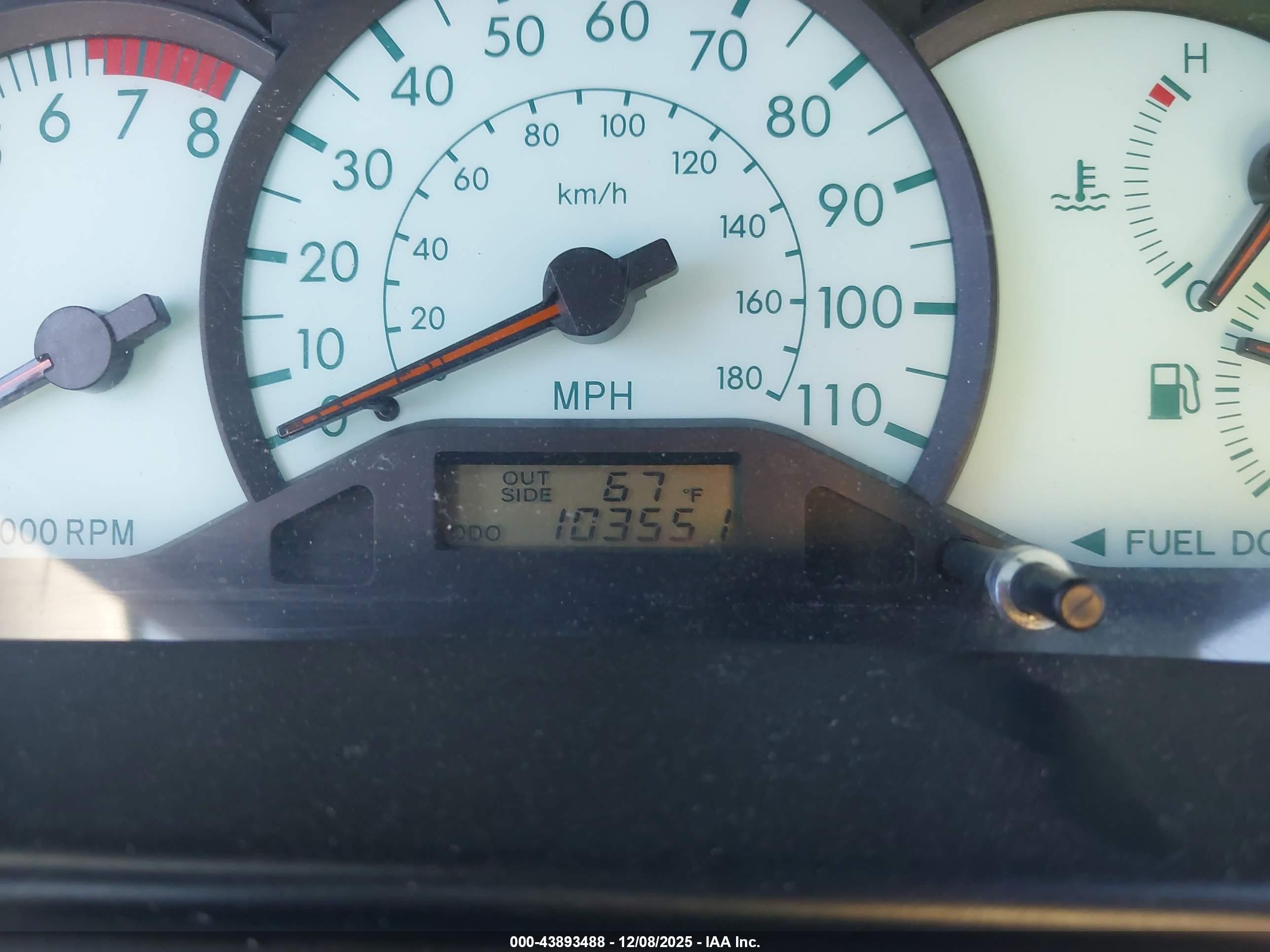 TOYOTA COROLLA image 7