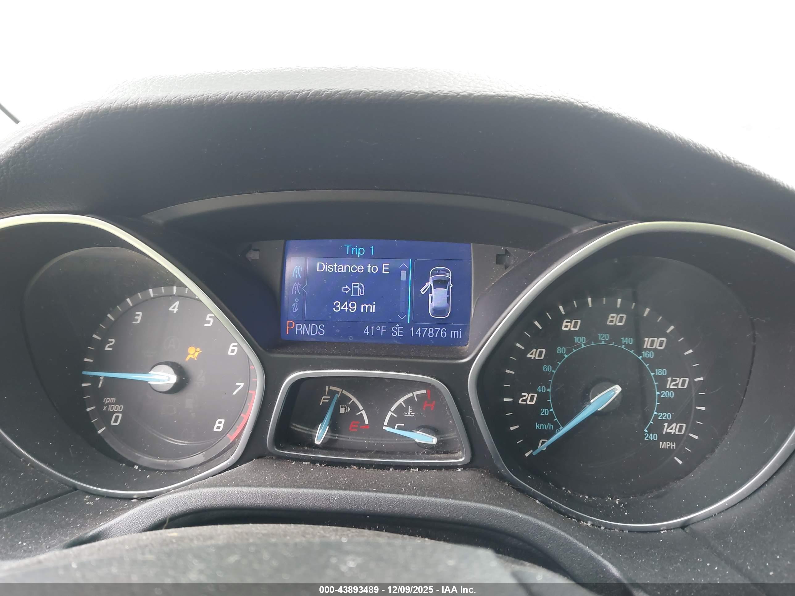 FORD FOCUS image 7