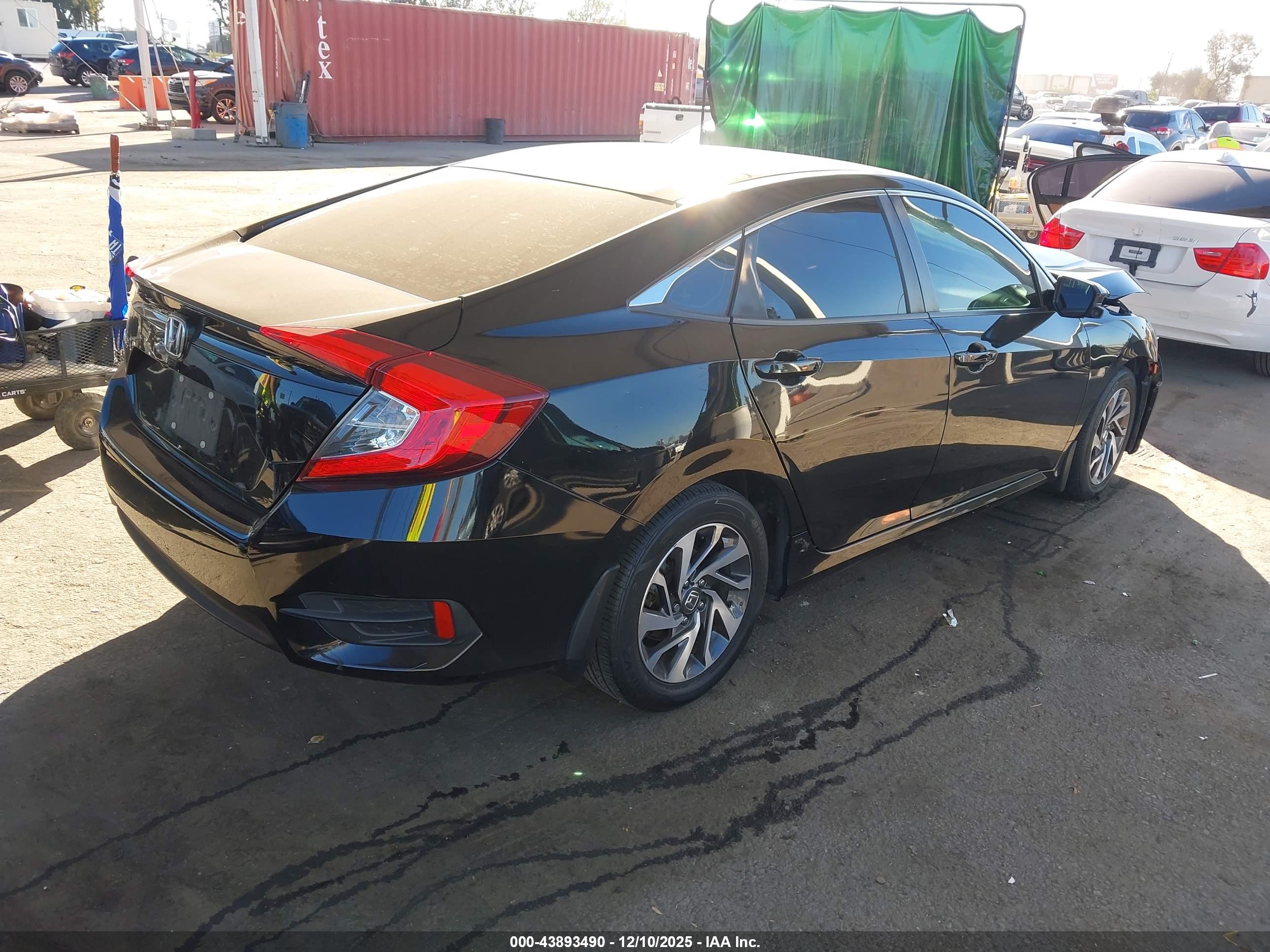 HONDA CIVIC image 4