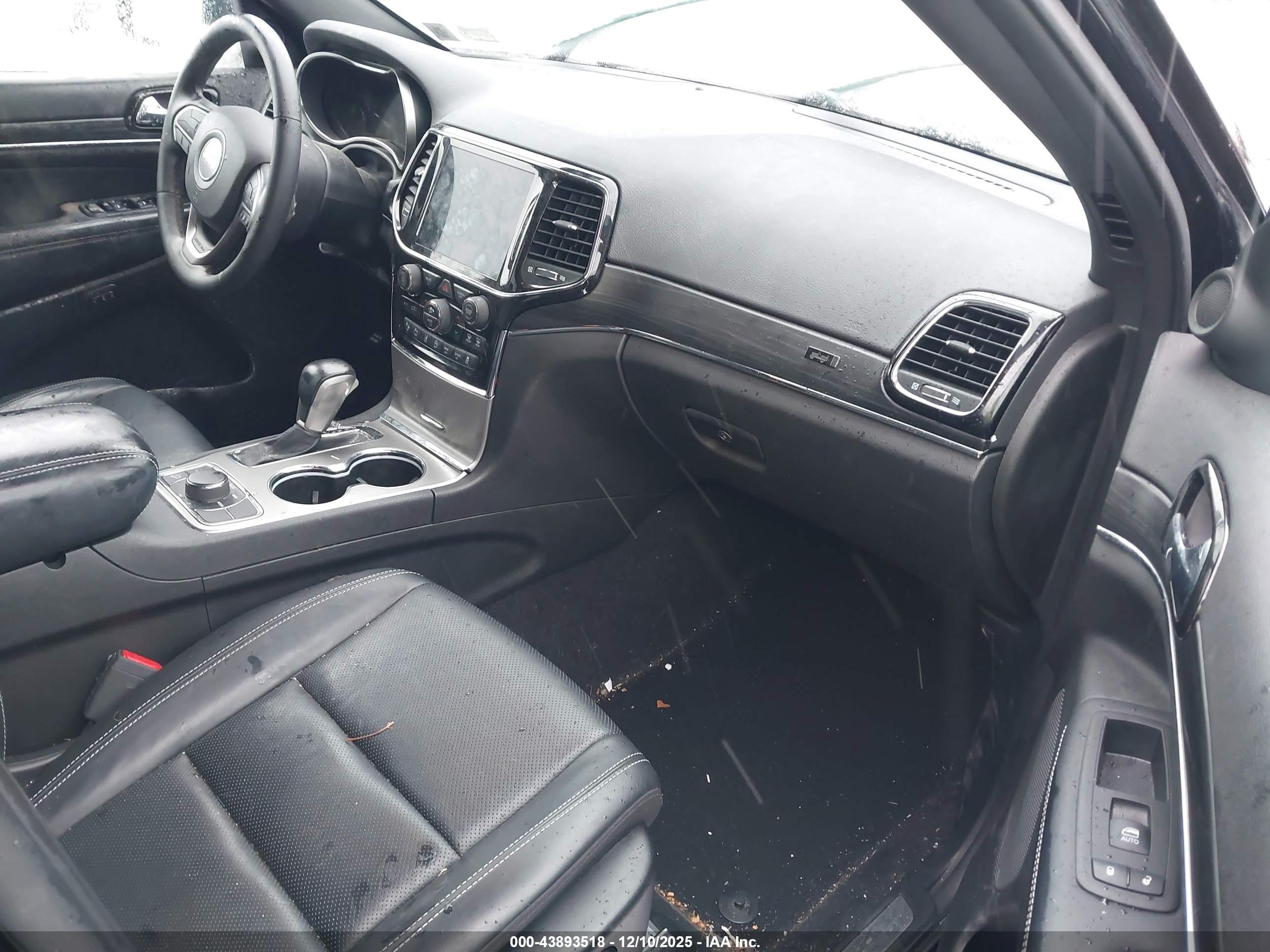JEEP GRAND image 5