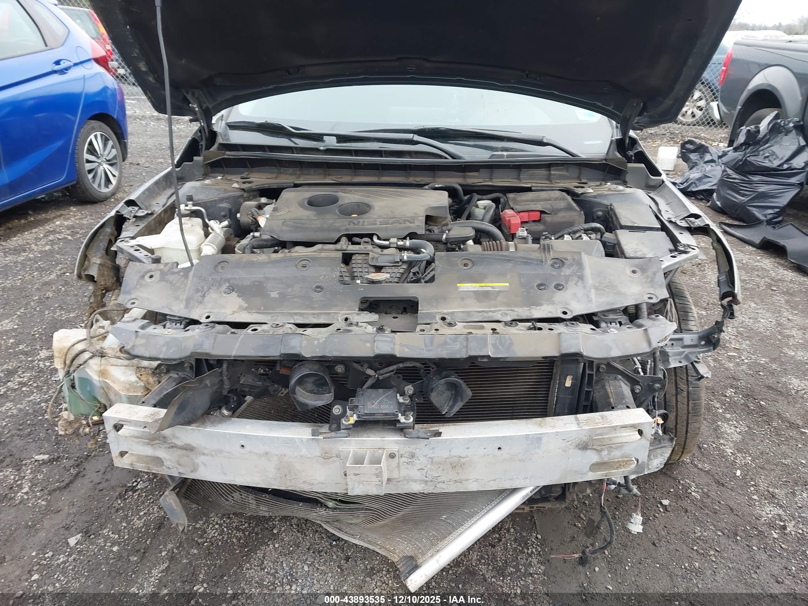 NISSAN ALTIMA image 6