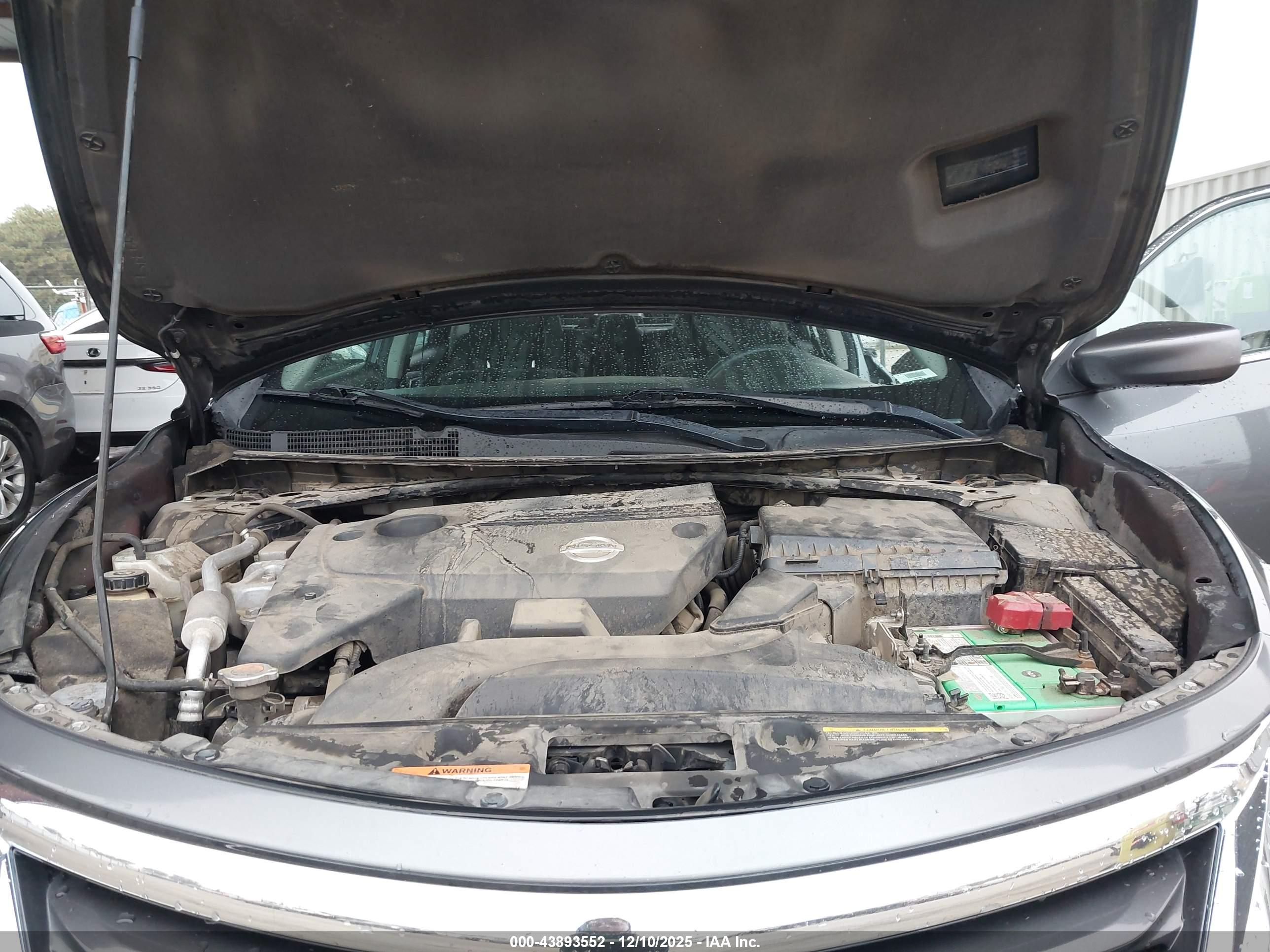 NISSAN ALTIMA image 10