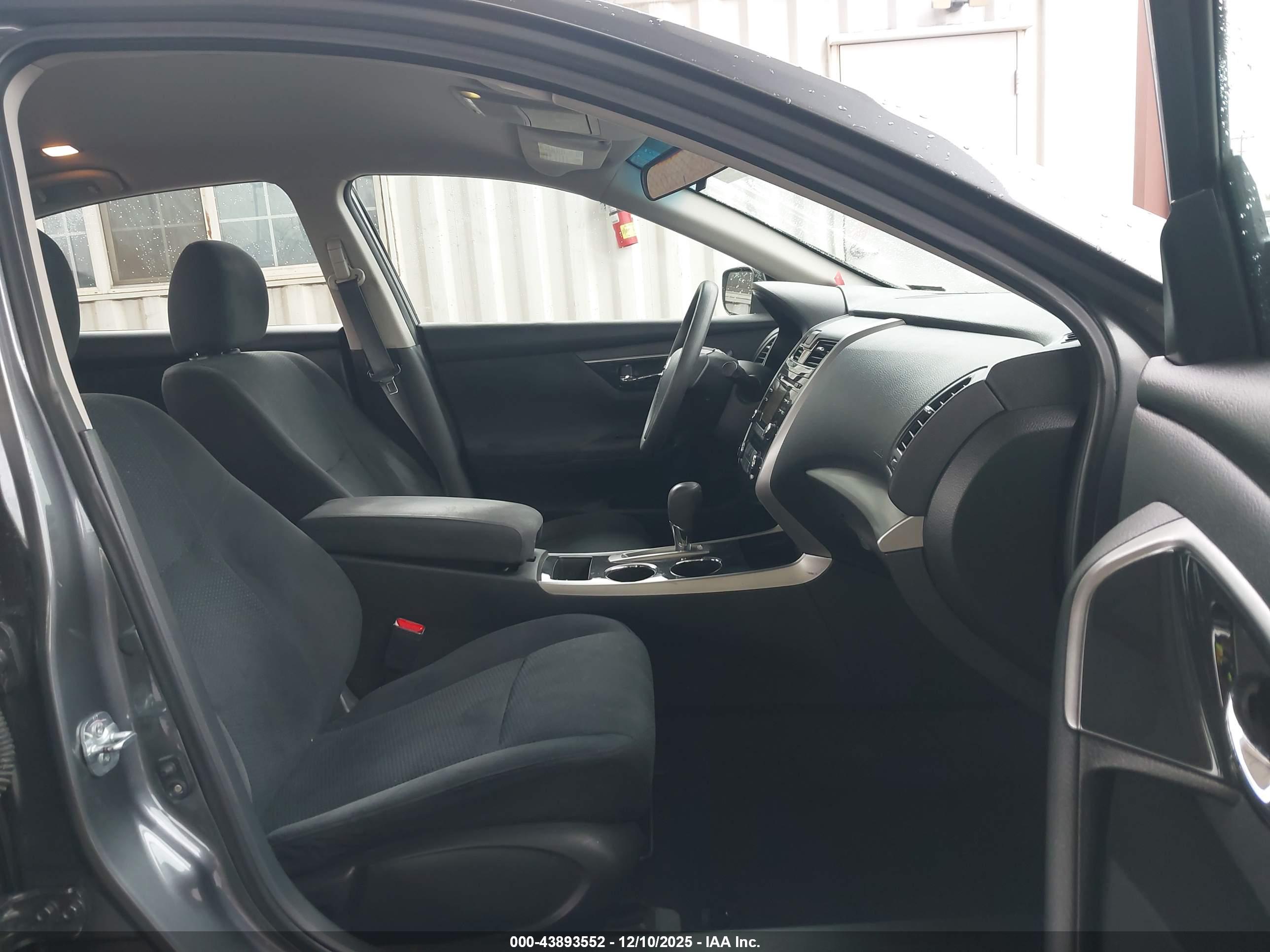 NISSAN ALTIMA image 5
