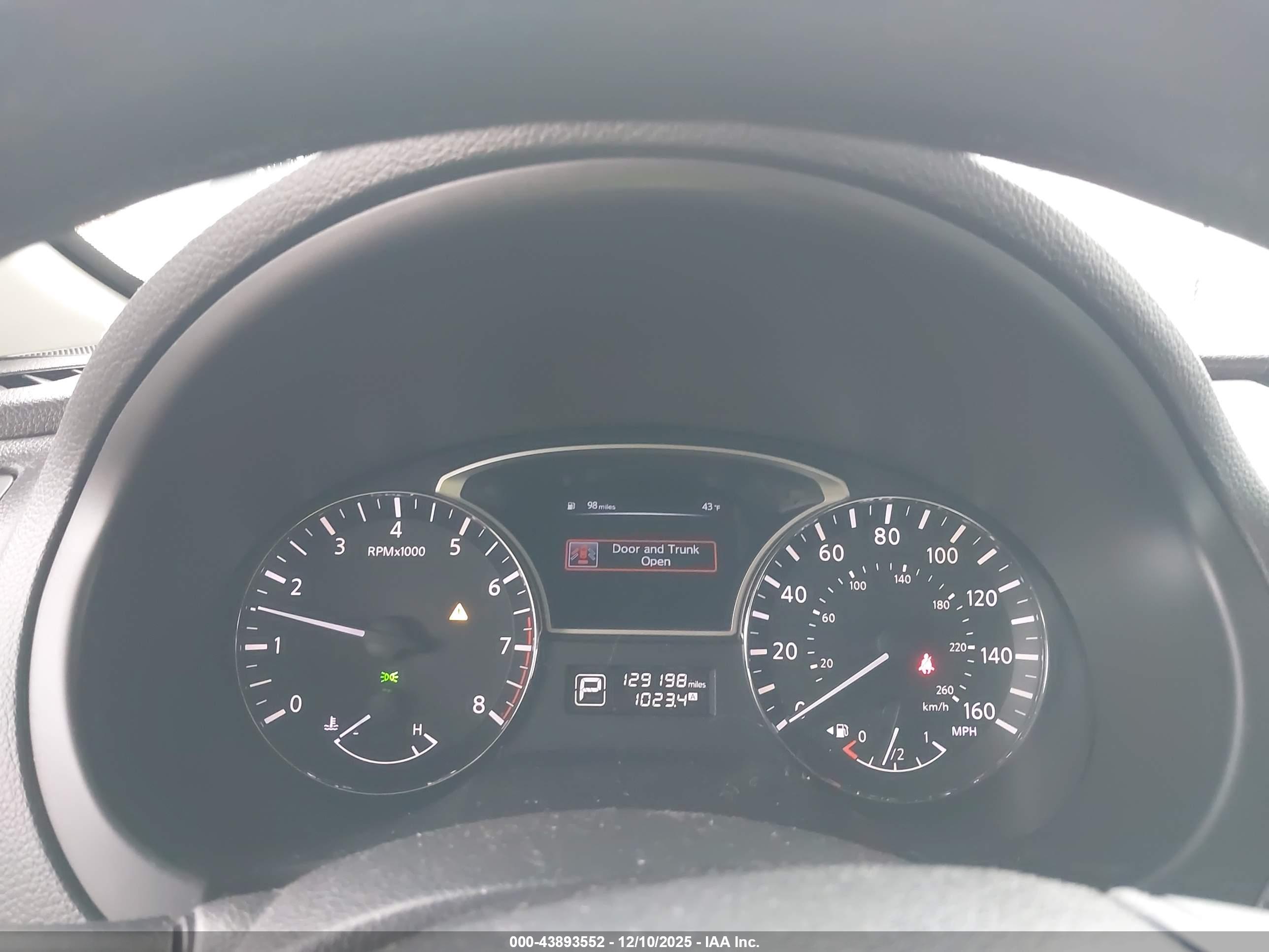 NISSAN ALTIMA image 7