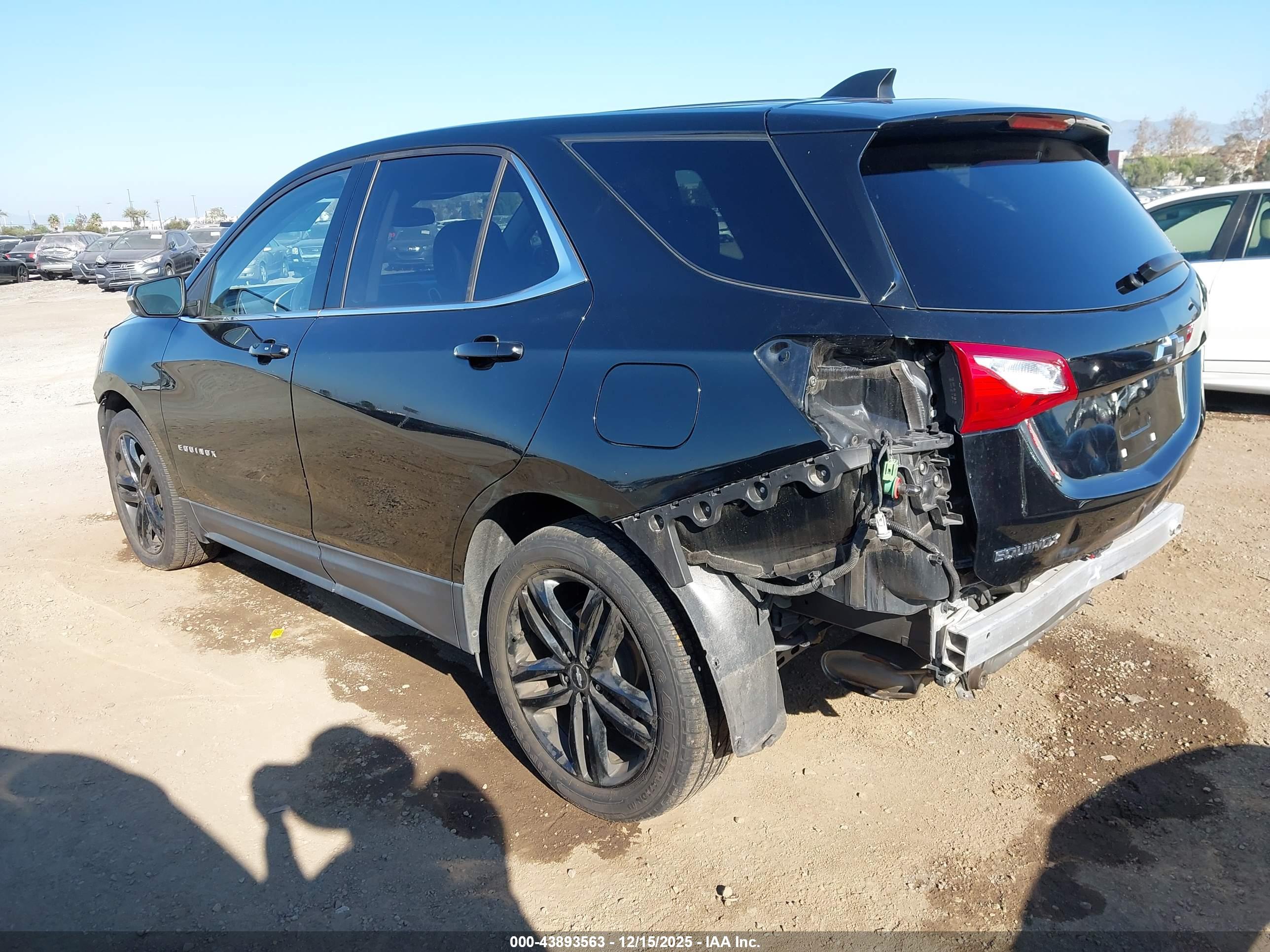 CHEVROLET EQUINOX image 3