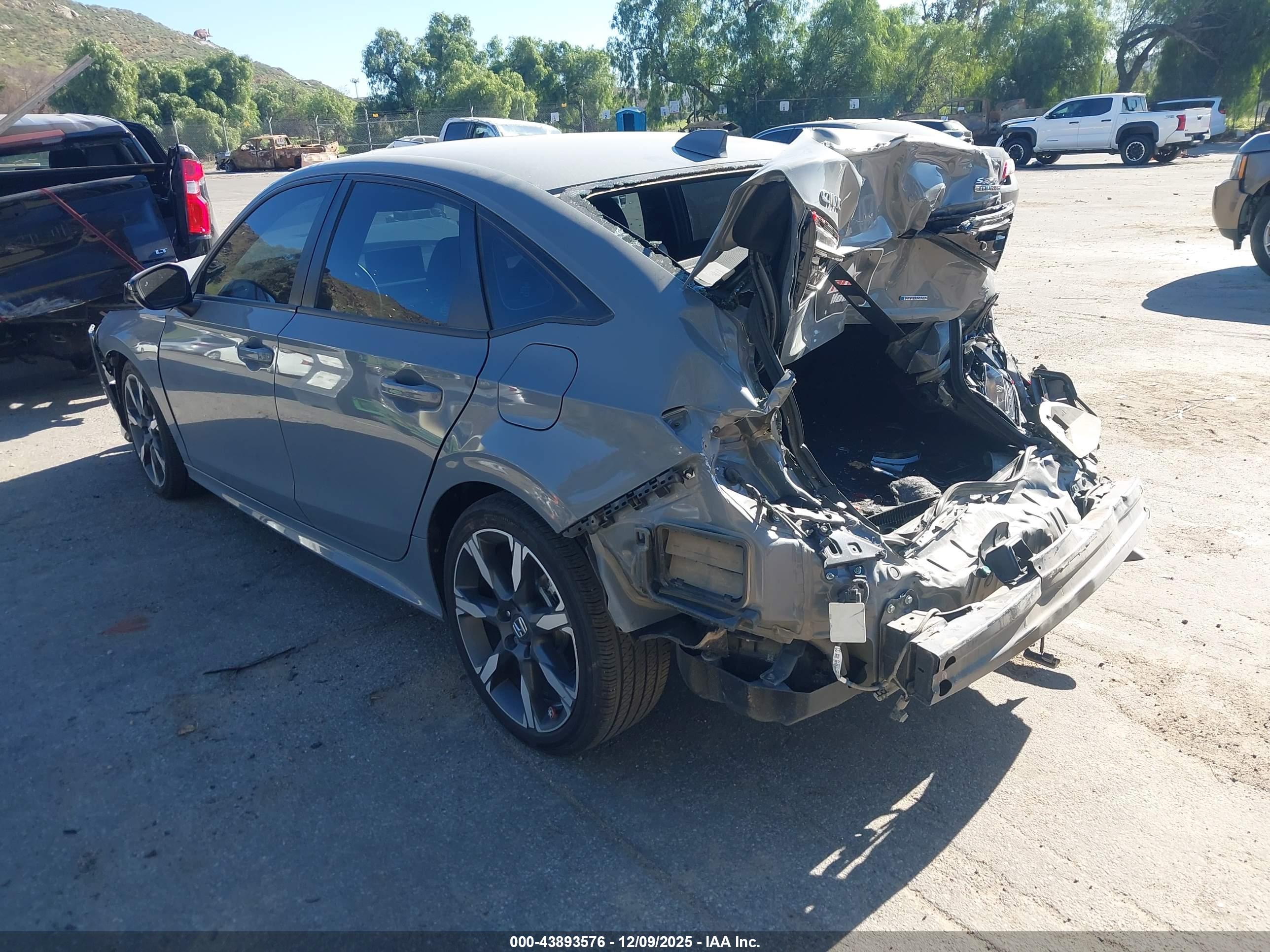 HONDA CIVIC image 3