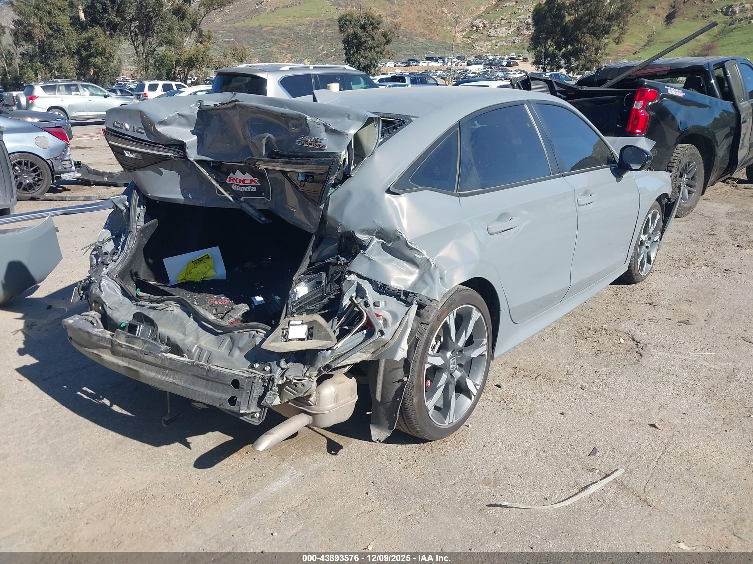 HONDA CIVIC image 4