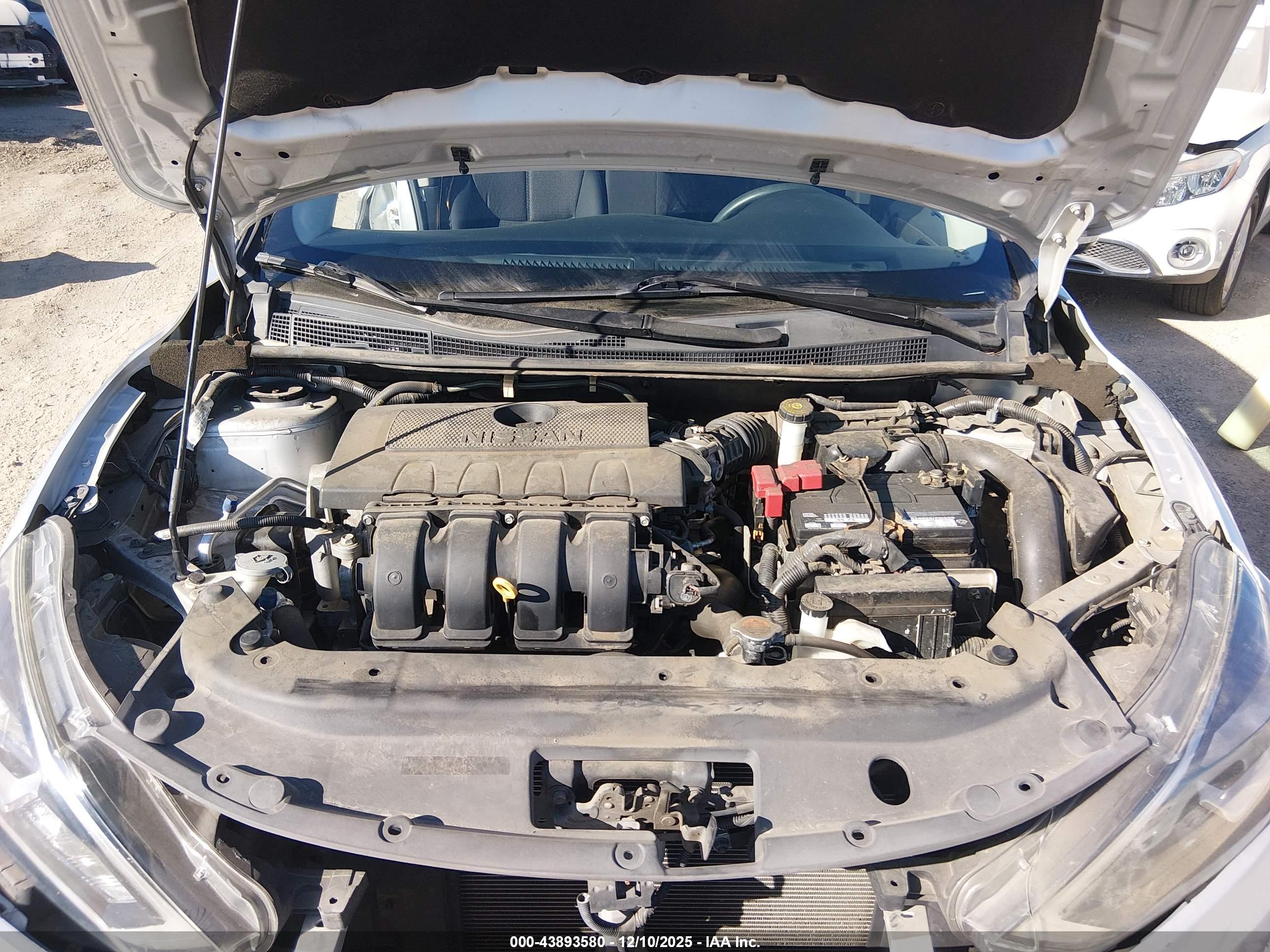 NISSAN SENTRA image 10