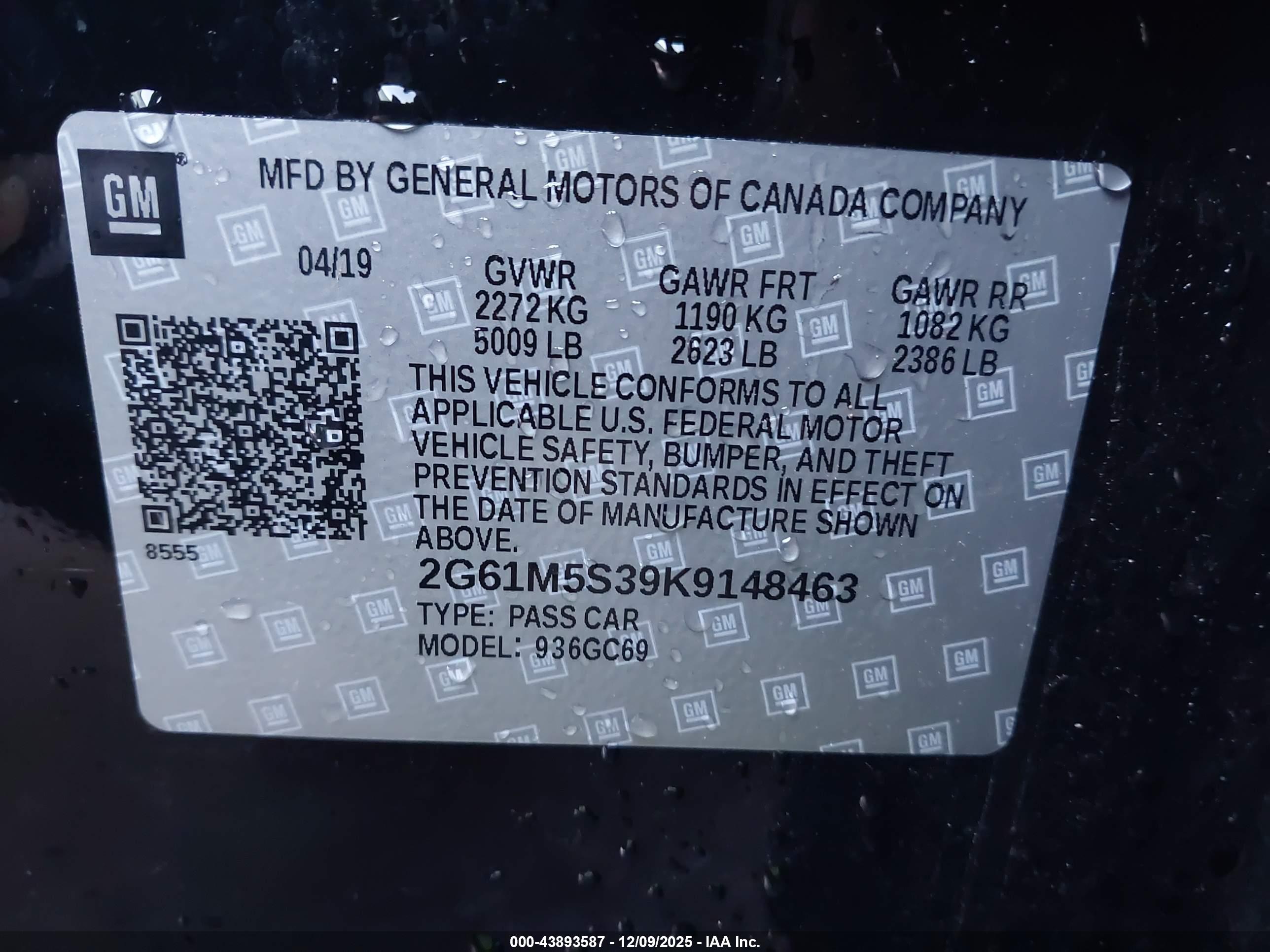 CADILLAC XTS image 9