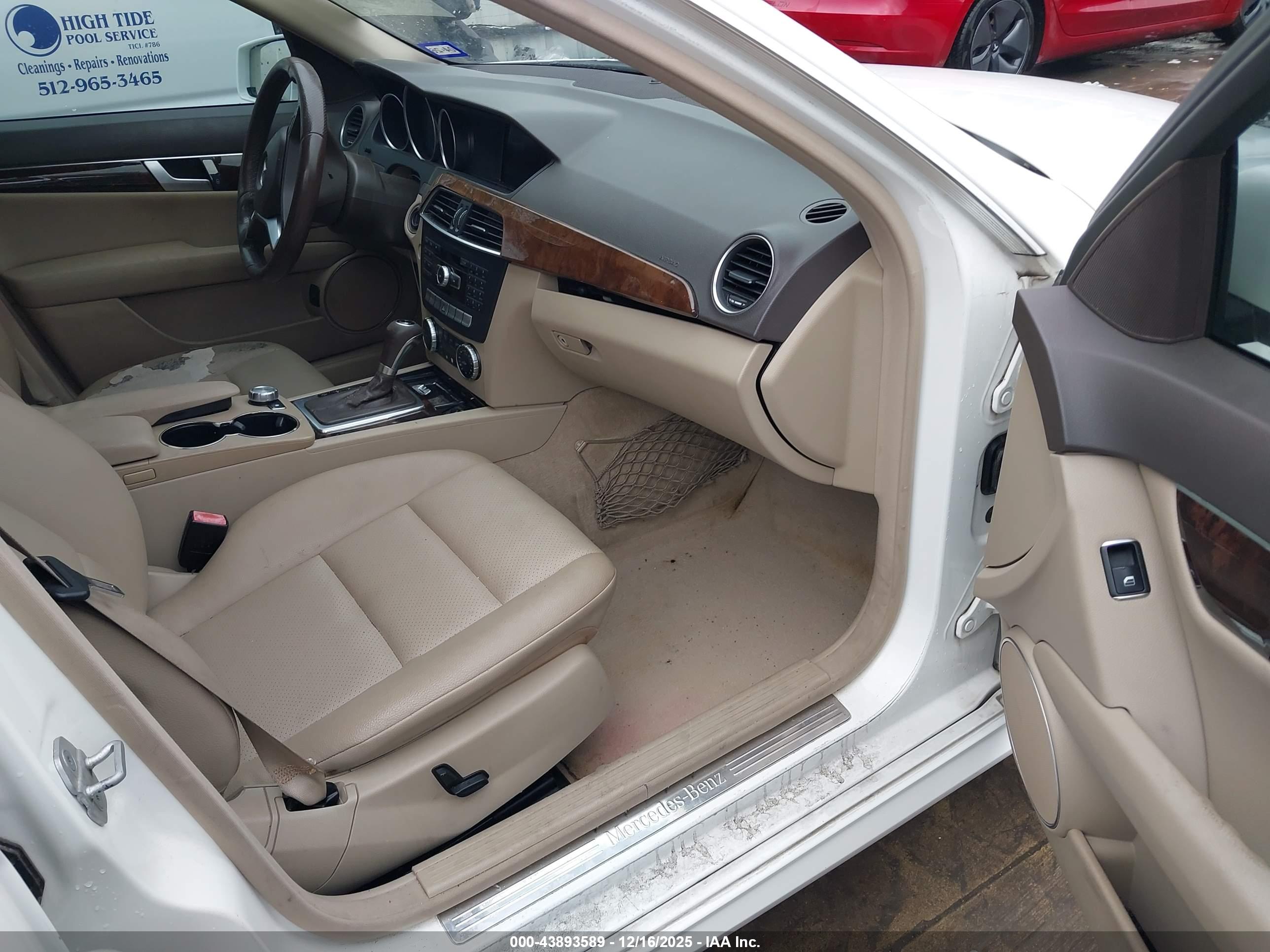 MERCEDES-BENZ C image 5